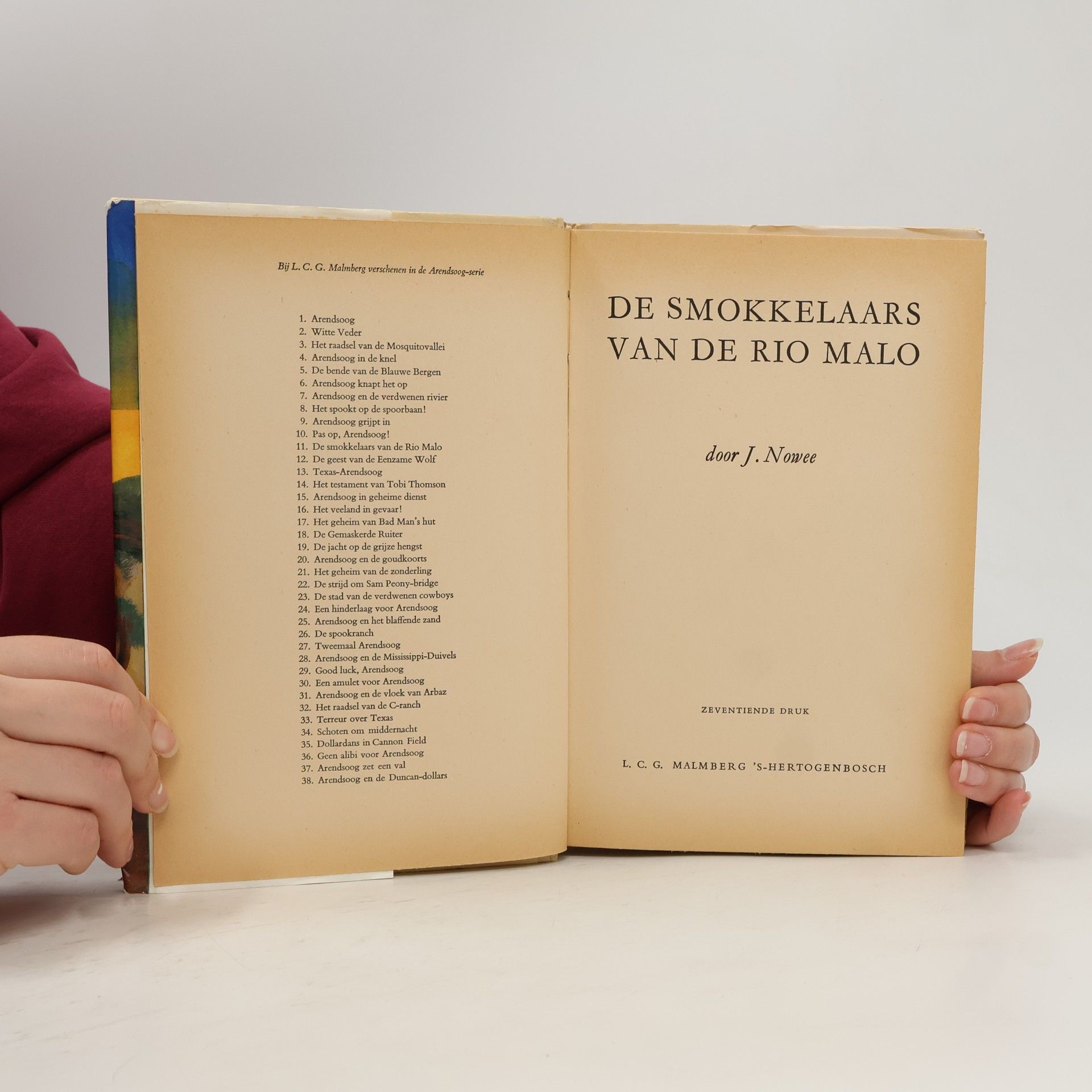 J. Nowee De Smokkelaars Van De Rio Malo