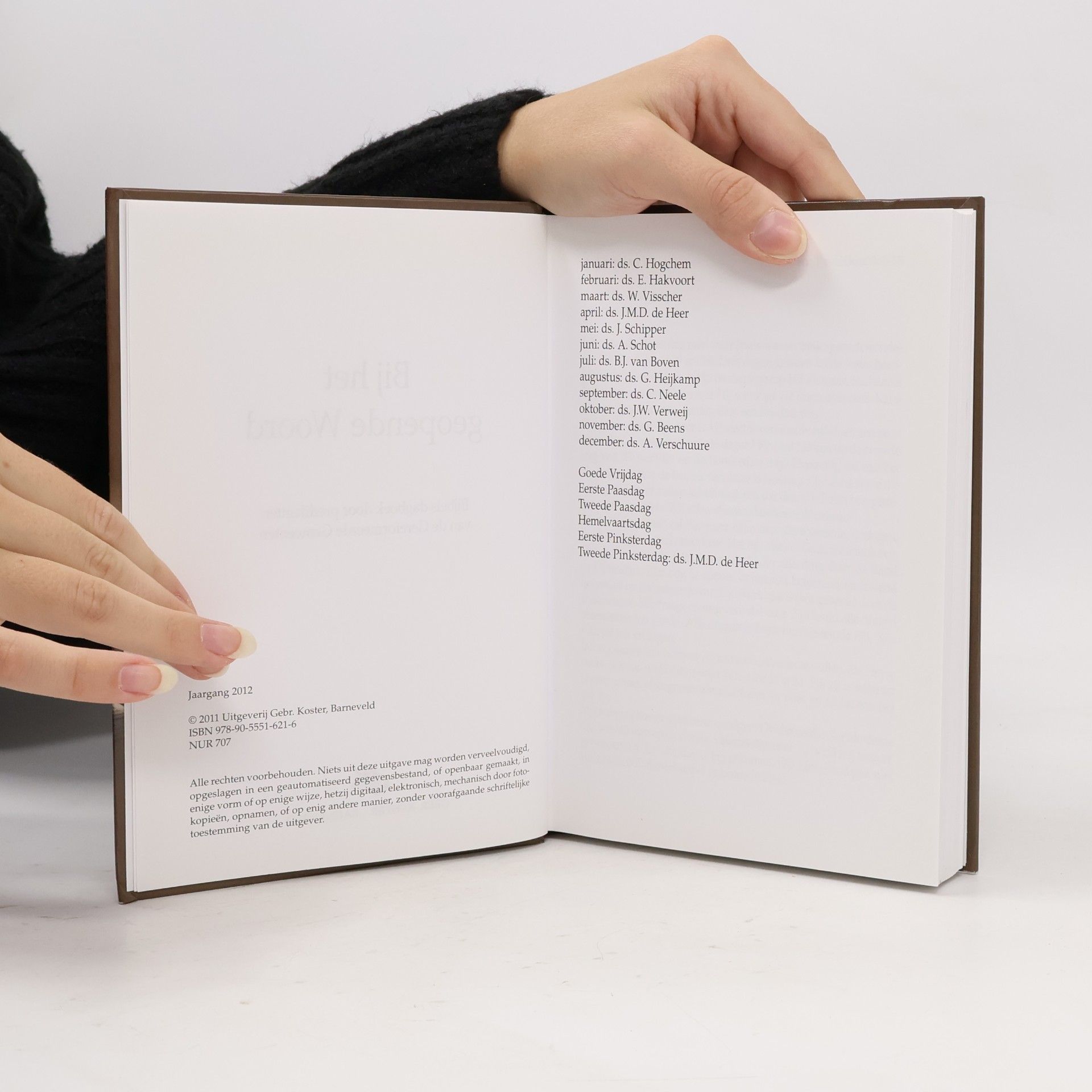 Various authors Bij het geopende Woord