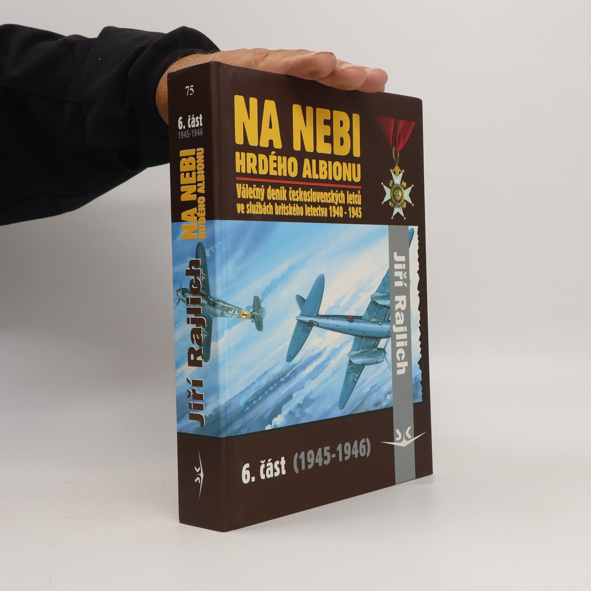 Na nebi hrdého Albionu 6. 1945-1946