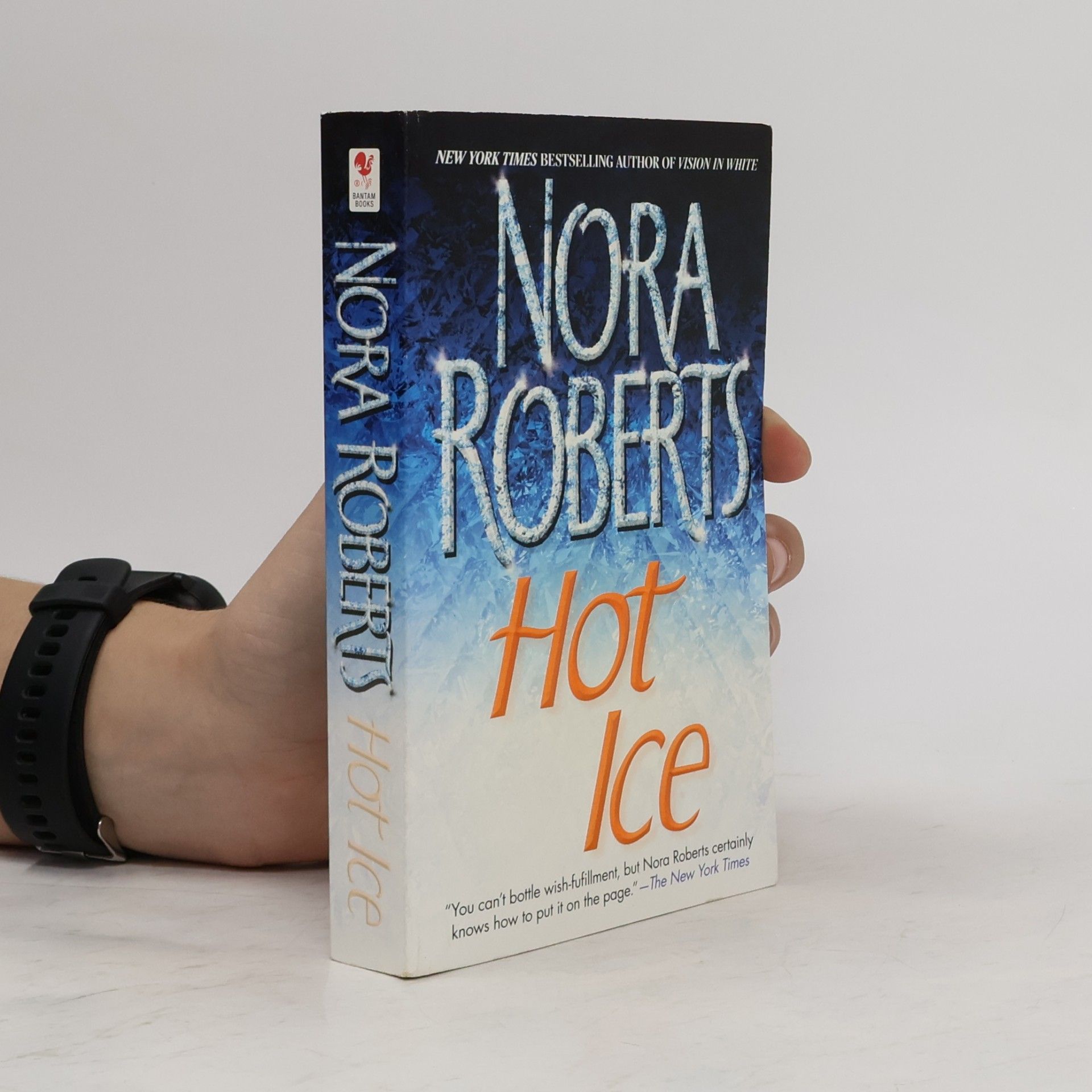 Nora Roberts Hot Ice