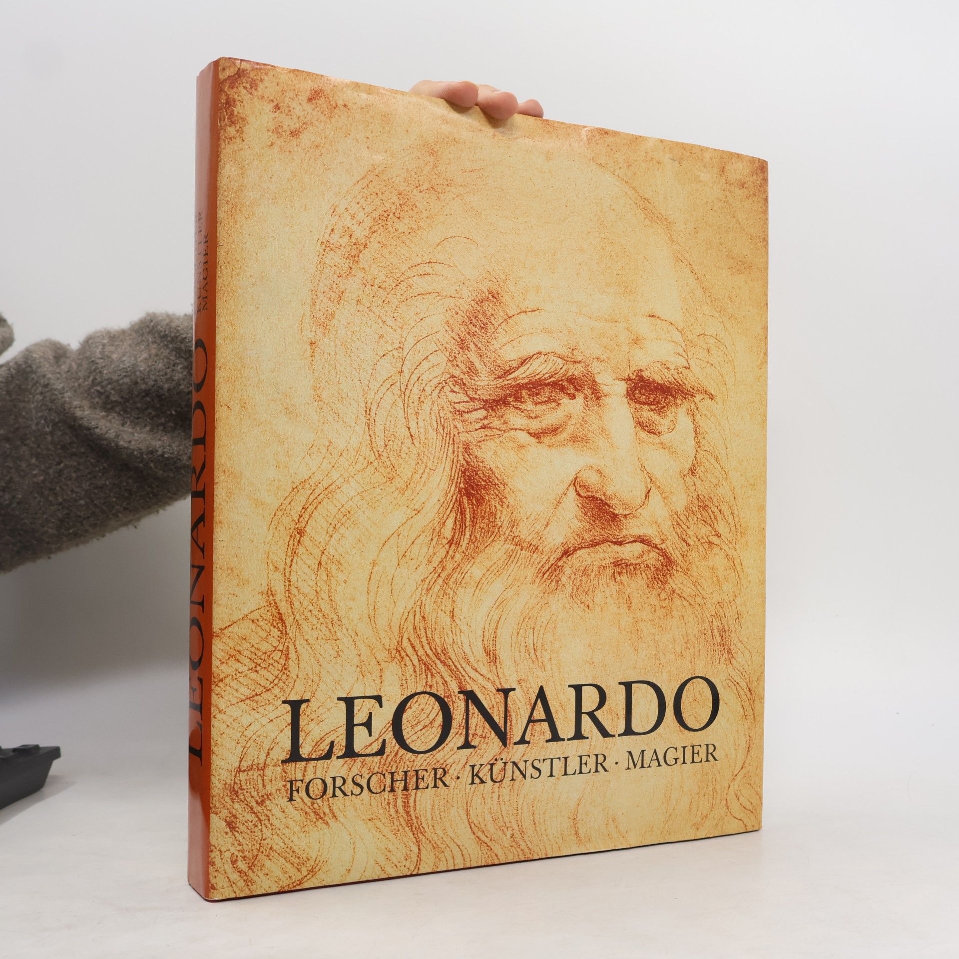 Various authors Leonardo