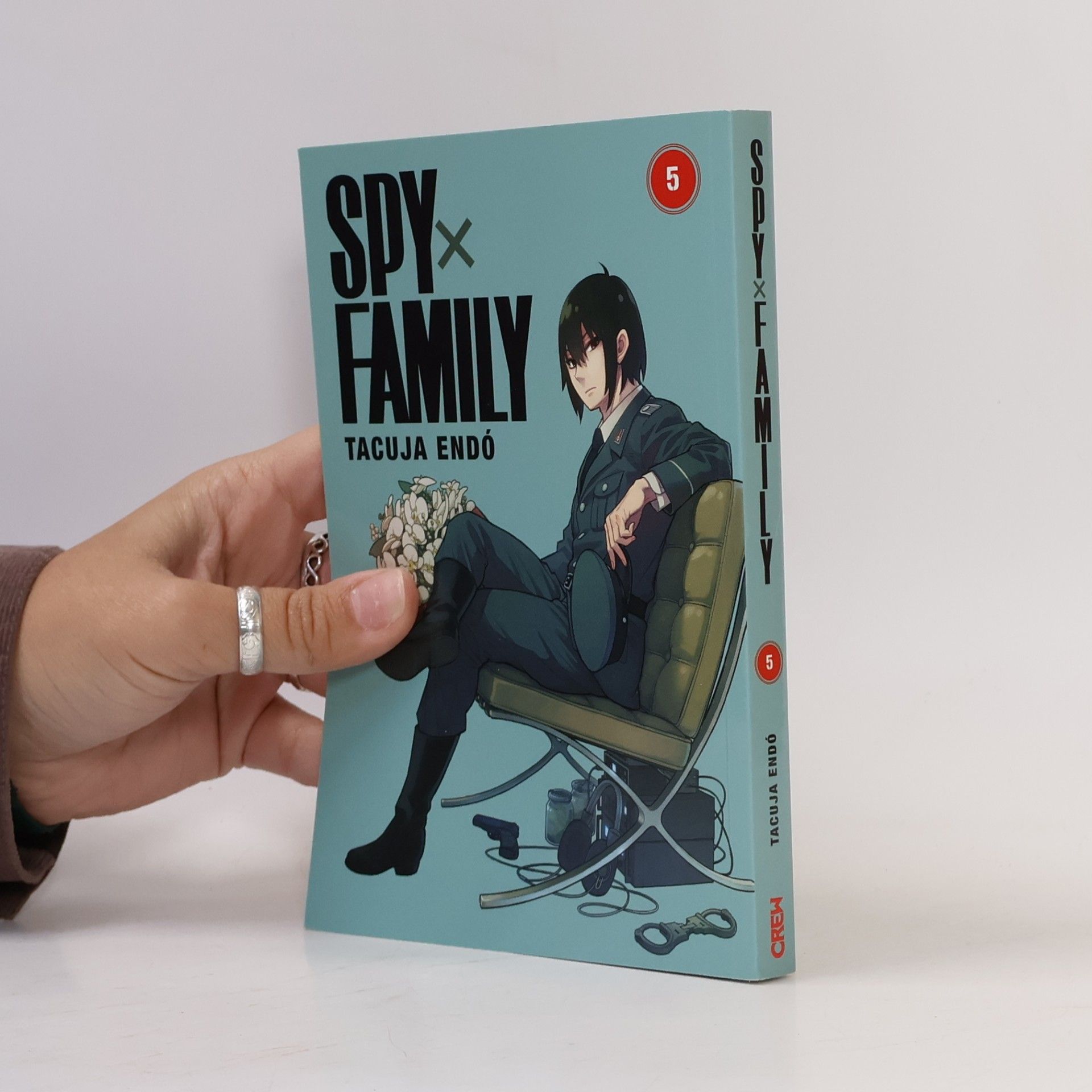 Tacuja Endó Spy x Family 5
