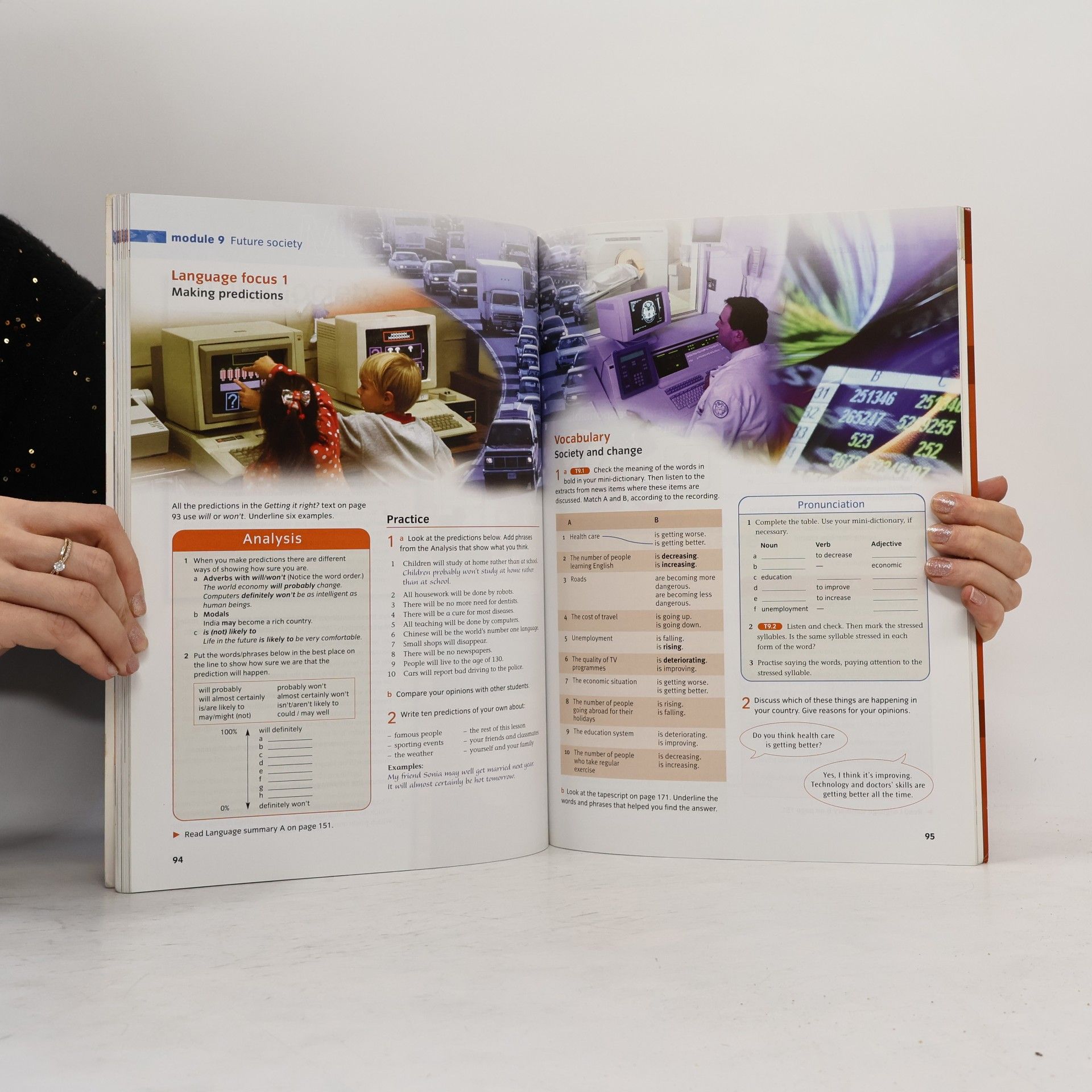 Sarah Cunningham New Cutting Edge. Intermediate Students' Book with Mini-Dictionary