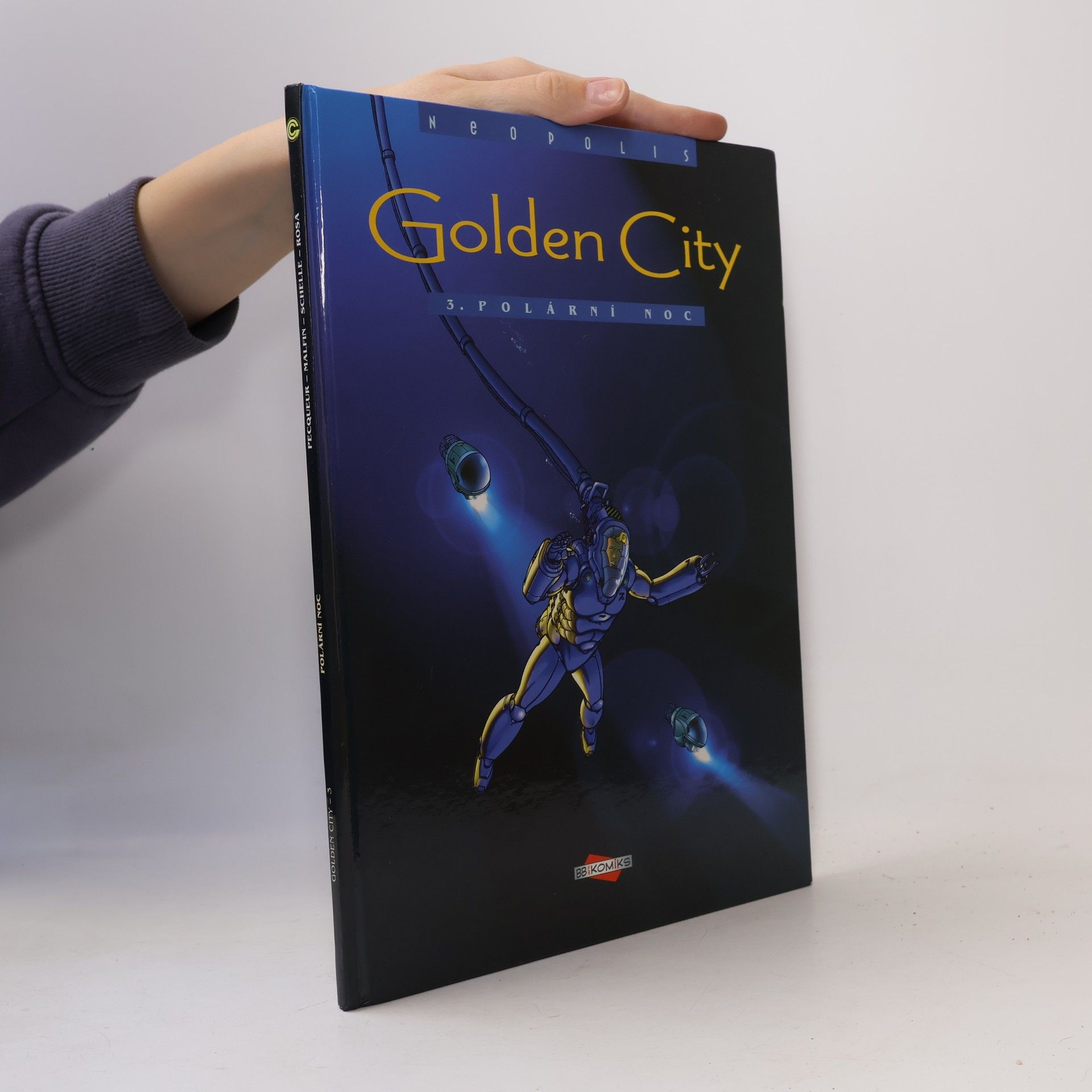 Golden City. Polární noc