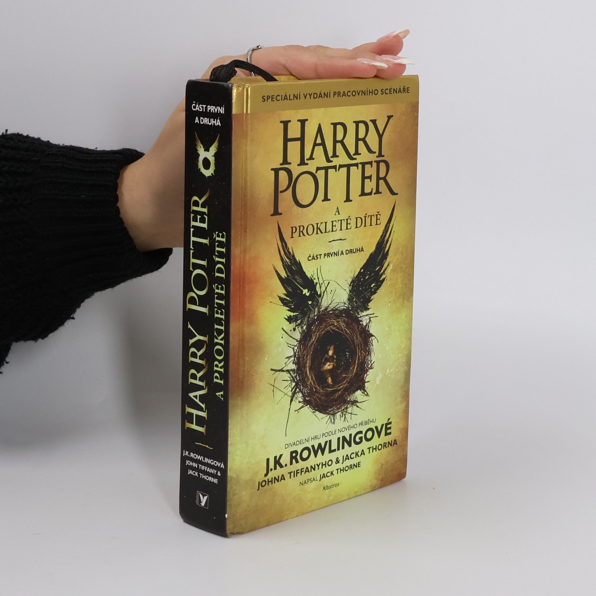 Joanne K. Rowlingová Harry Potter a prokleté dítě