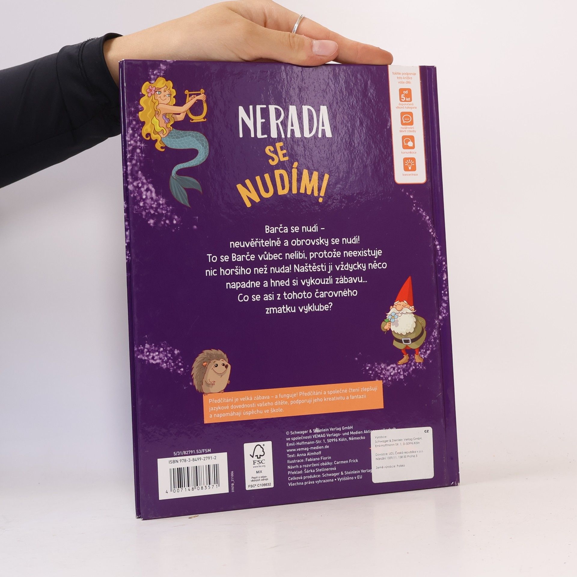 Anna Almhoff Nerada se nudím