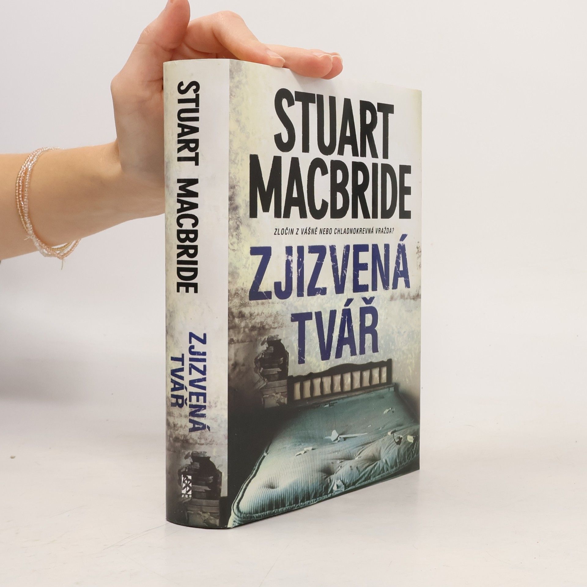 Stuart Macbride Zjizvená tvář