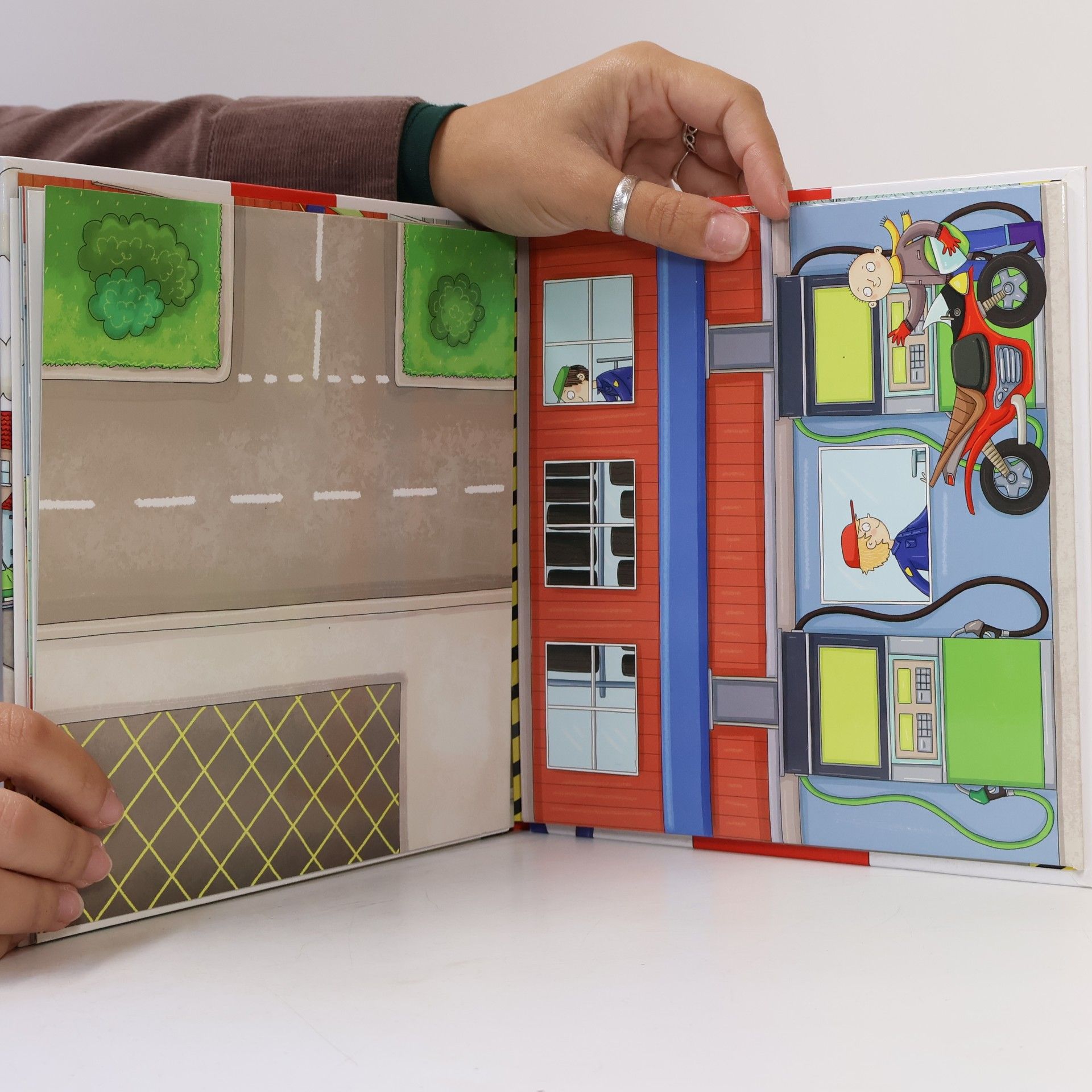 Sarah Parkin Playbook: Garage (Small)