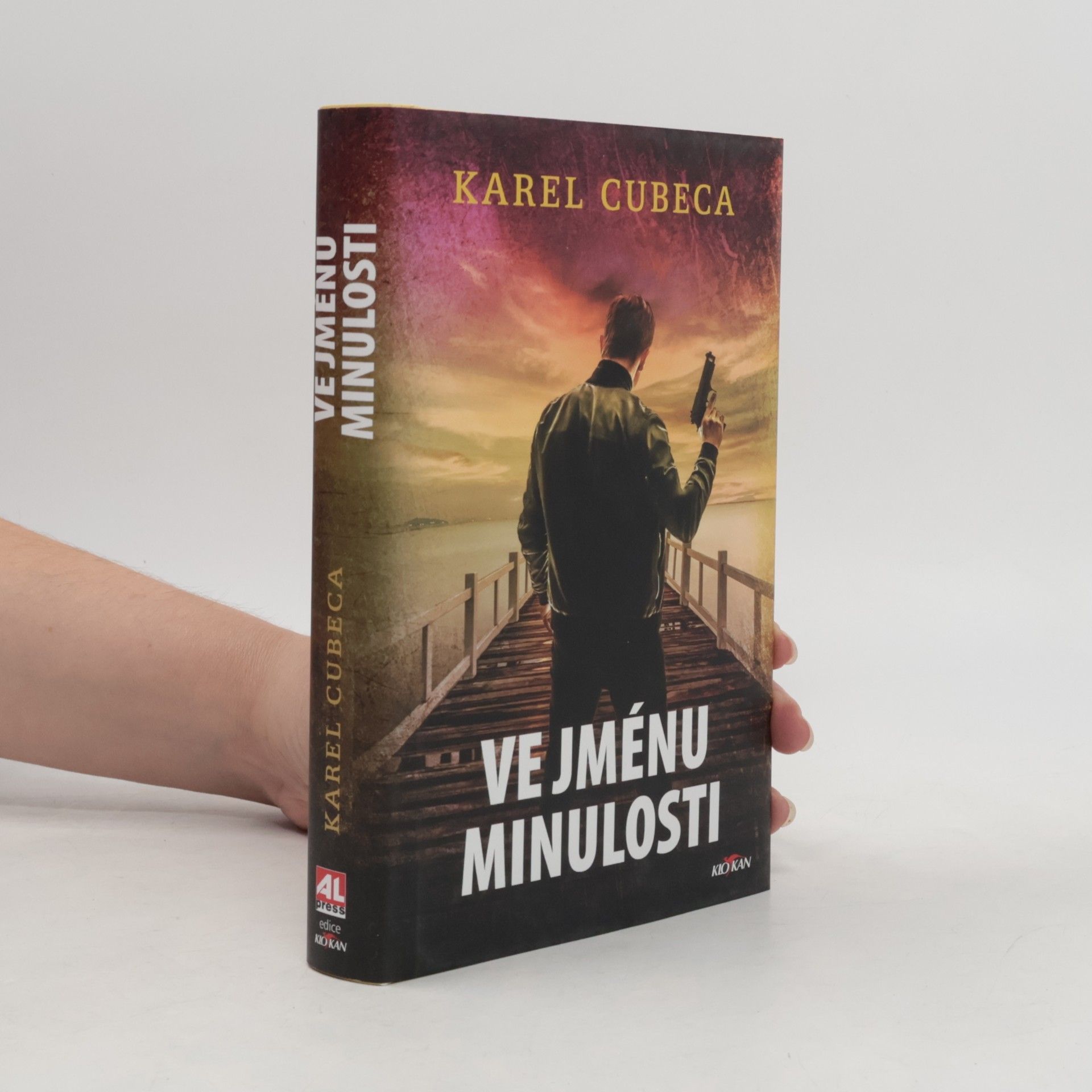 Ve jménu minulosti