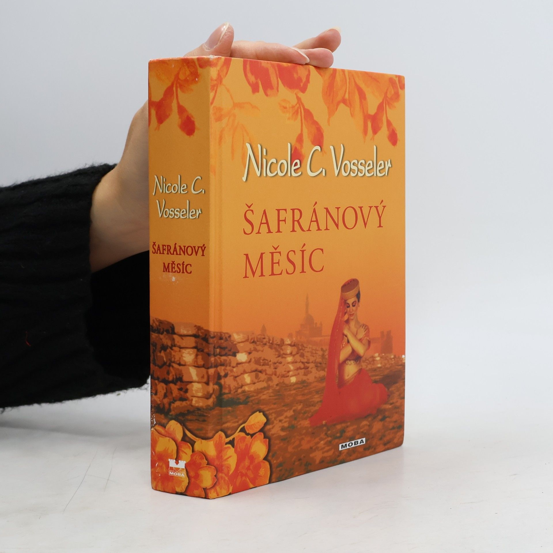 Nicole C. Vosseler Šafránový měsíc