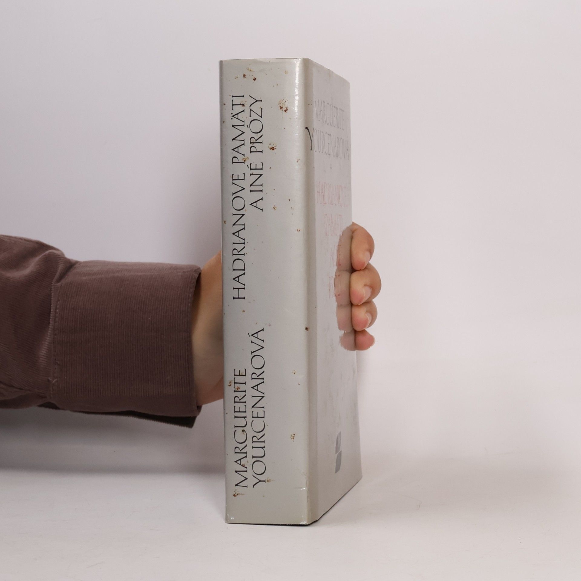 Marguerite Yourcenar Hadrianove pamati a iné prózy