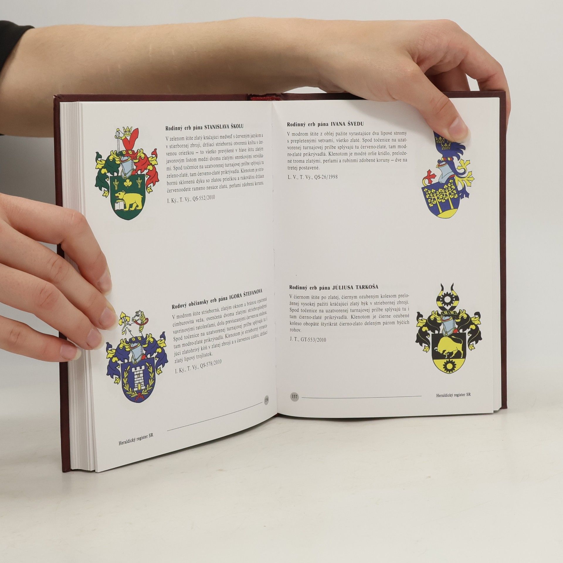Ladislav Vrtel̕ Heraldický register Slovenskej republiky VIII