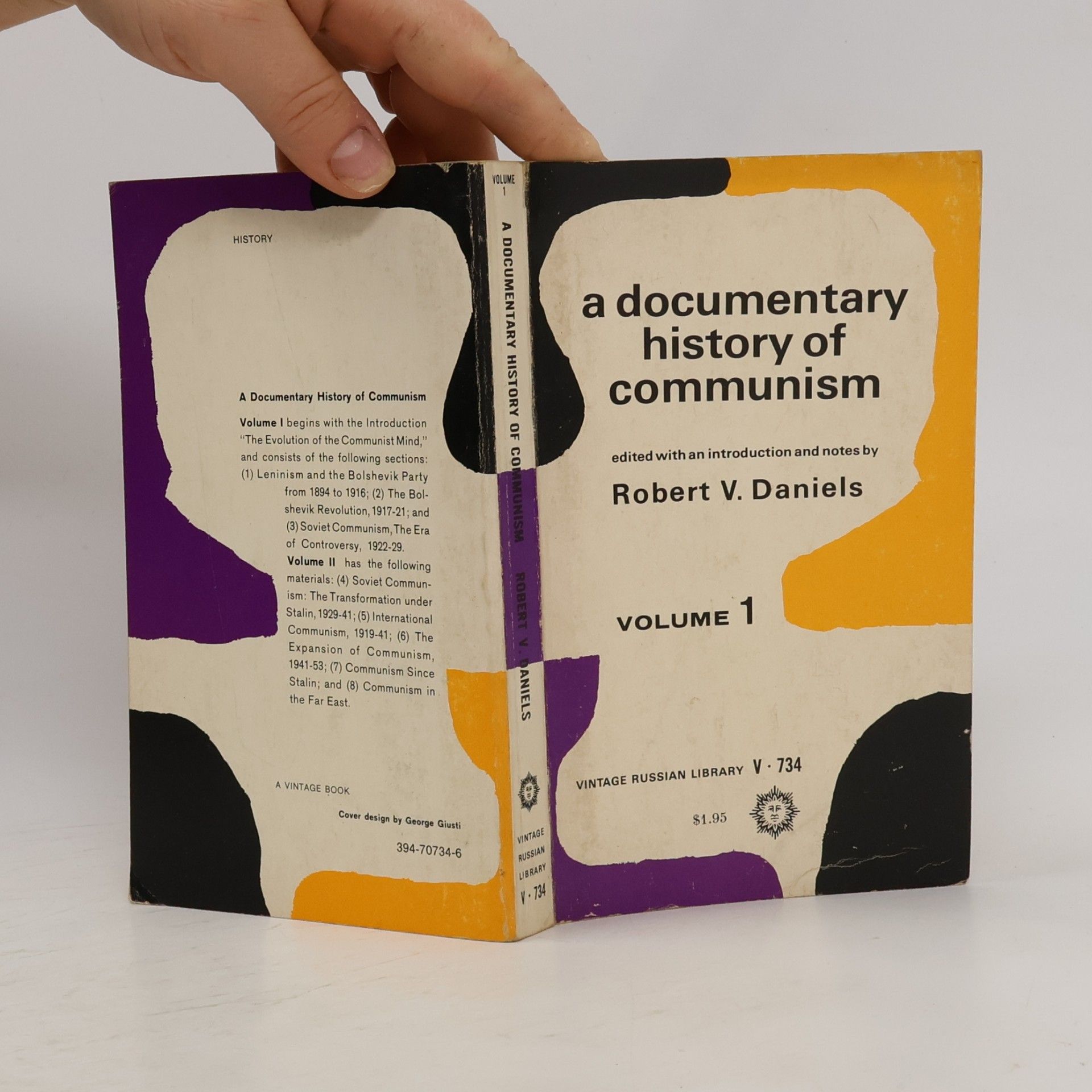 Robert V. Daniels A Documentary History of Communism 1.
