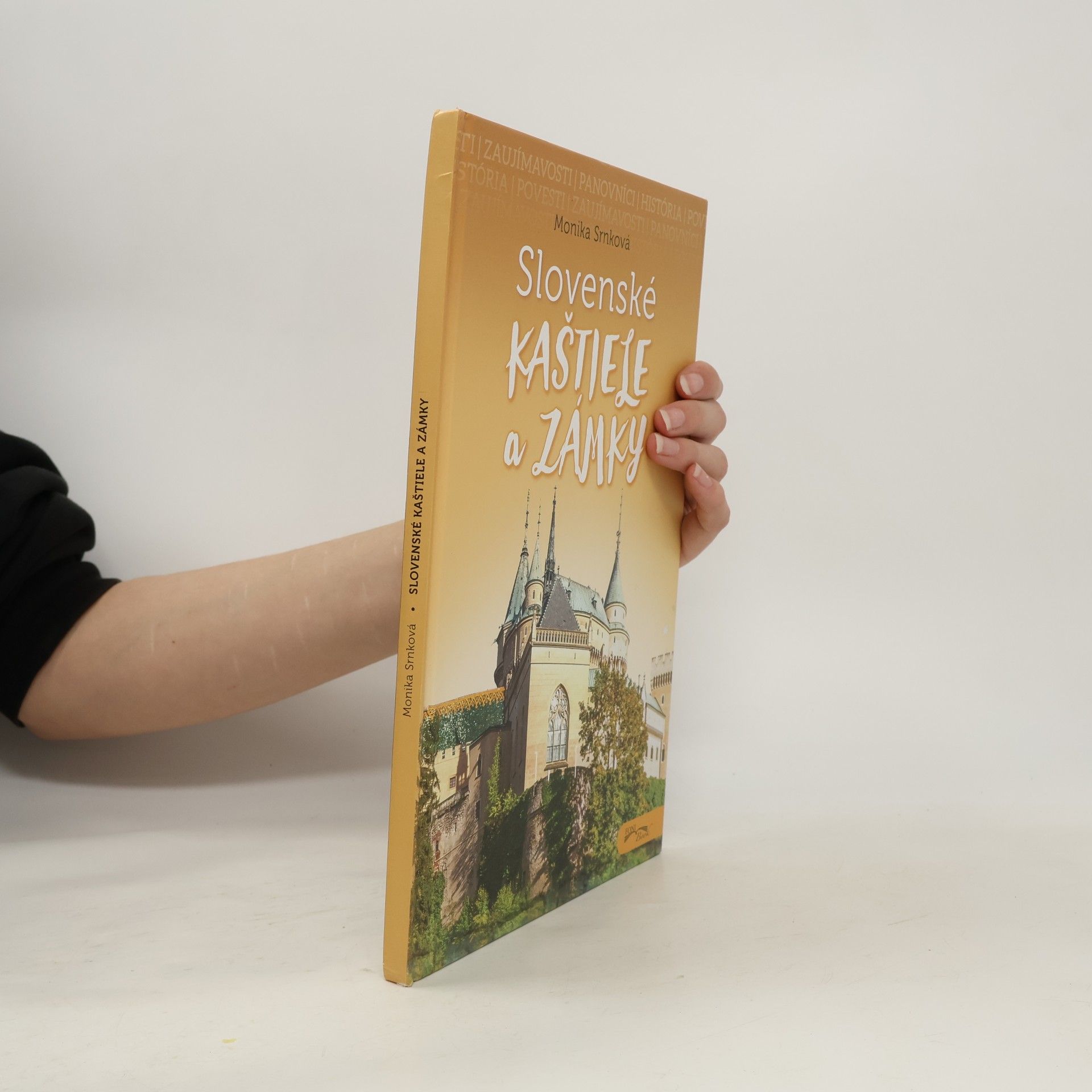 Slovenské kaštiele a zámky