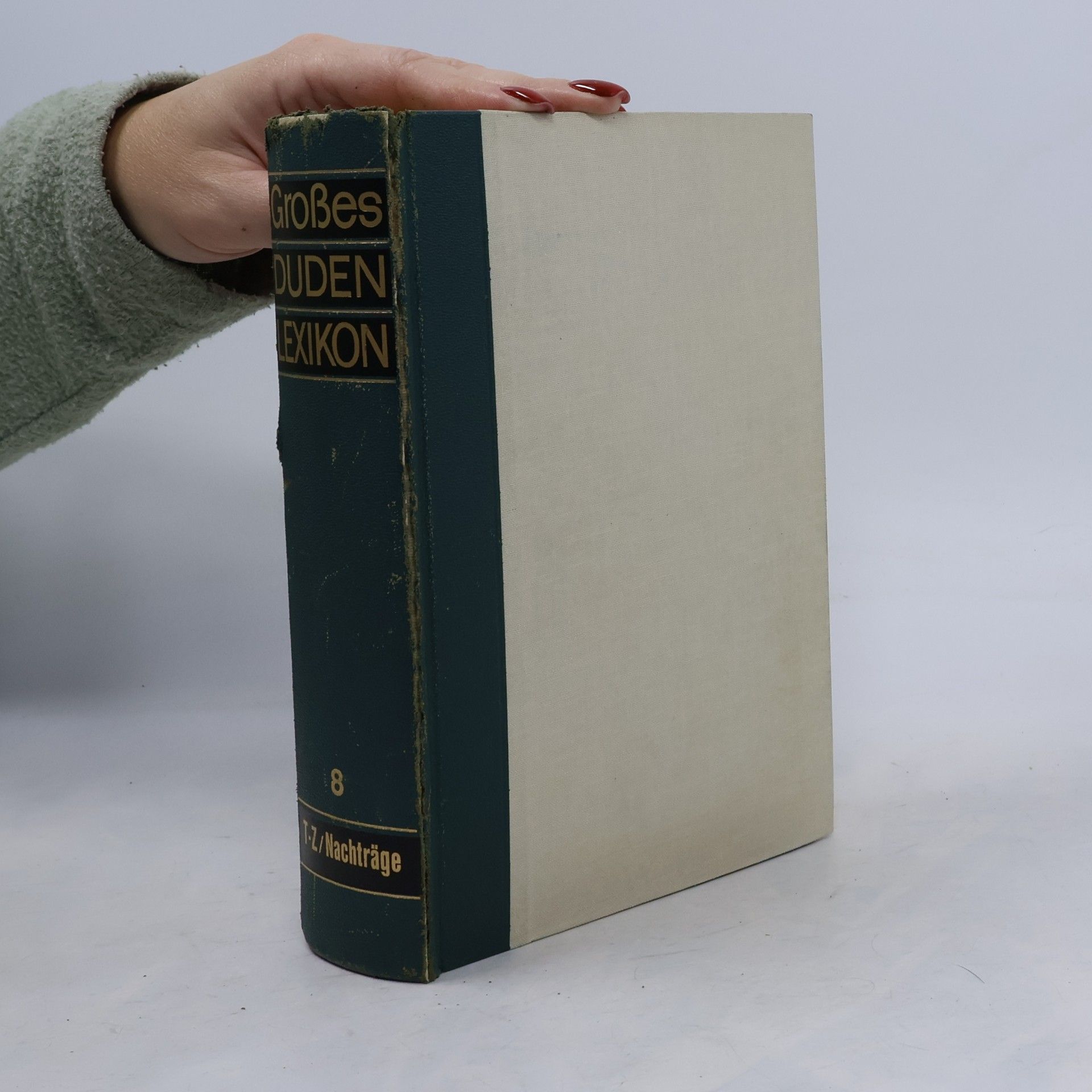Großes Duden Lexikon 8