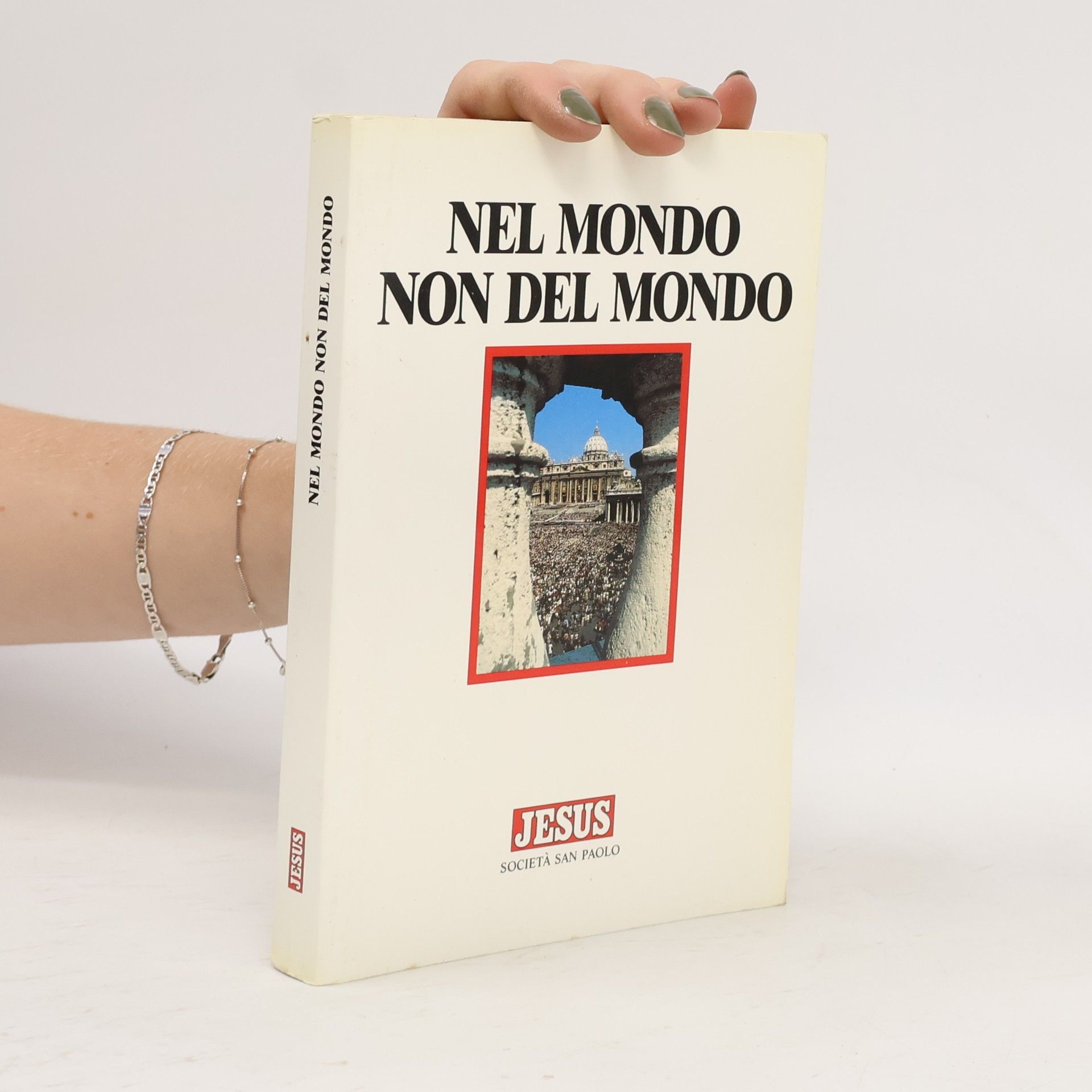 kolektiv Nel mondo non del mondo