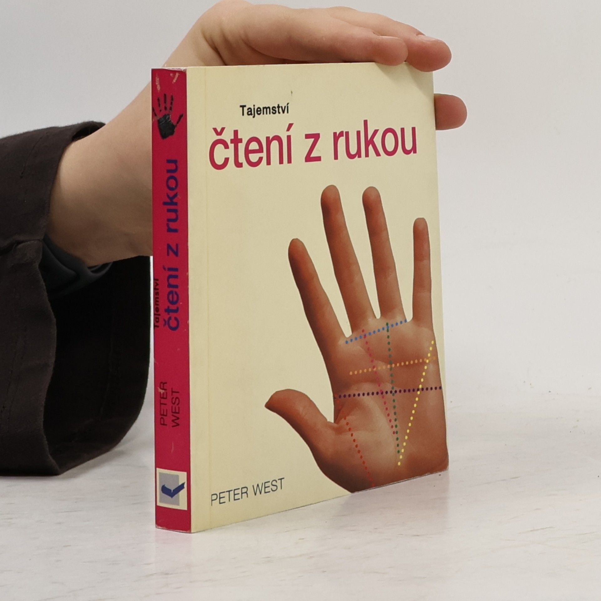 Tajemství čtení z rukou