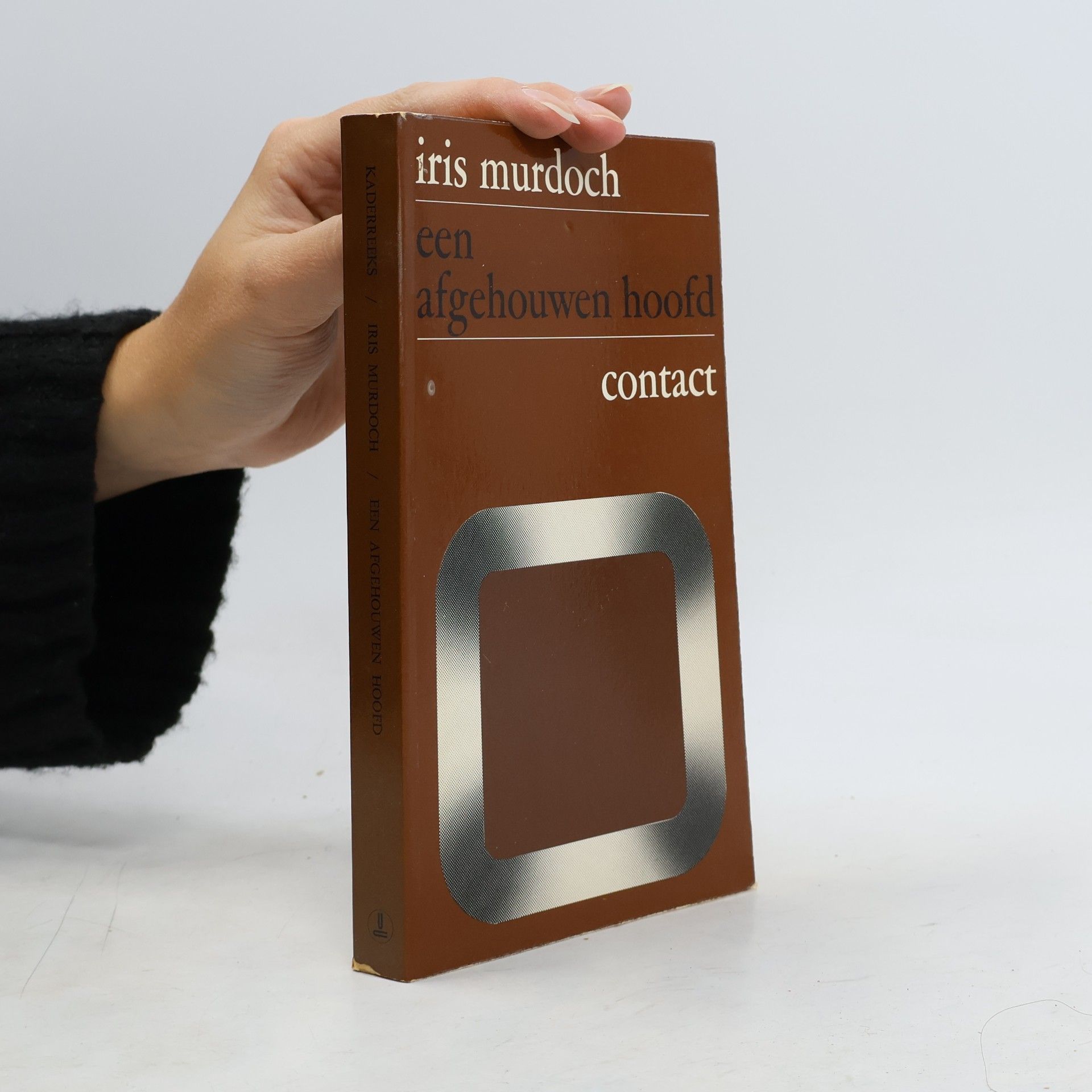 Iris Murdoch Kaderreeks: Een afgehouwen hoofd