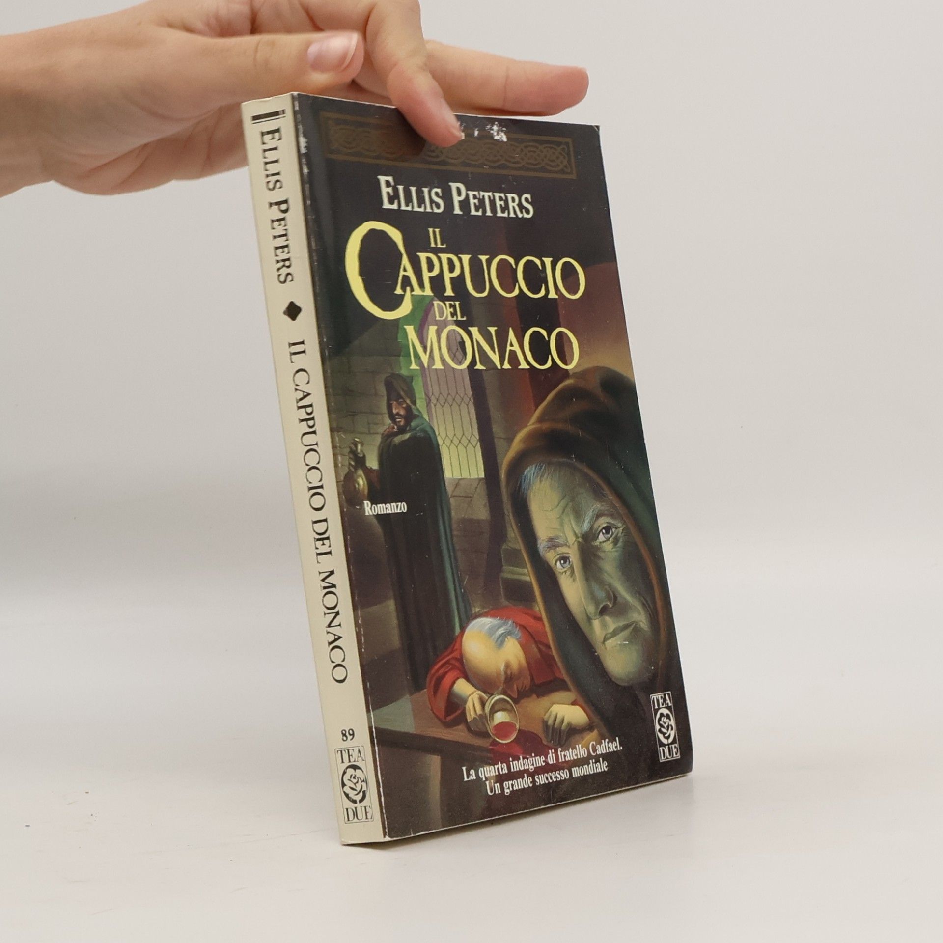 Il cappuccio del monaco
