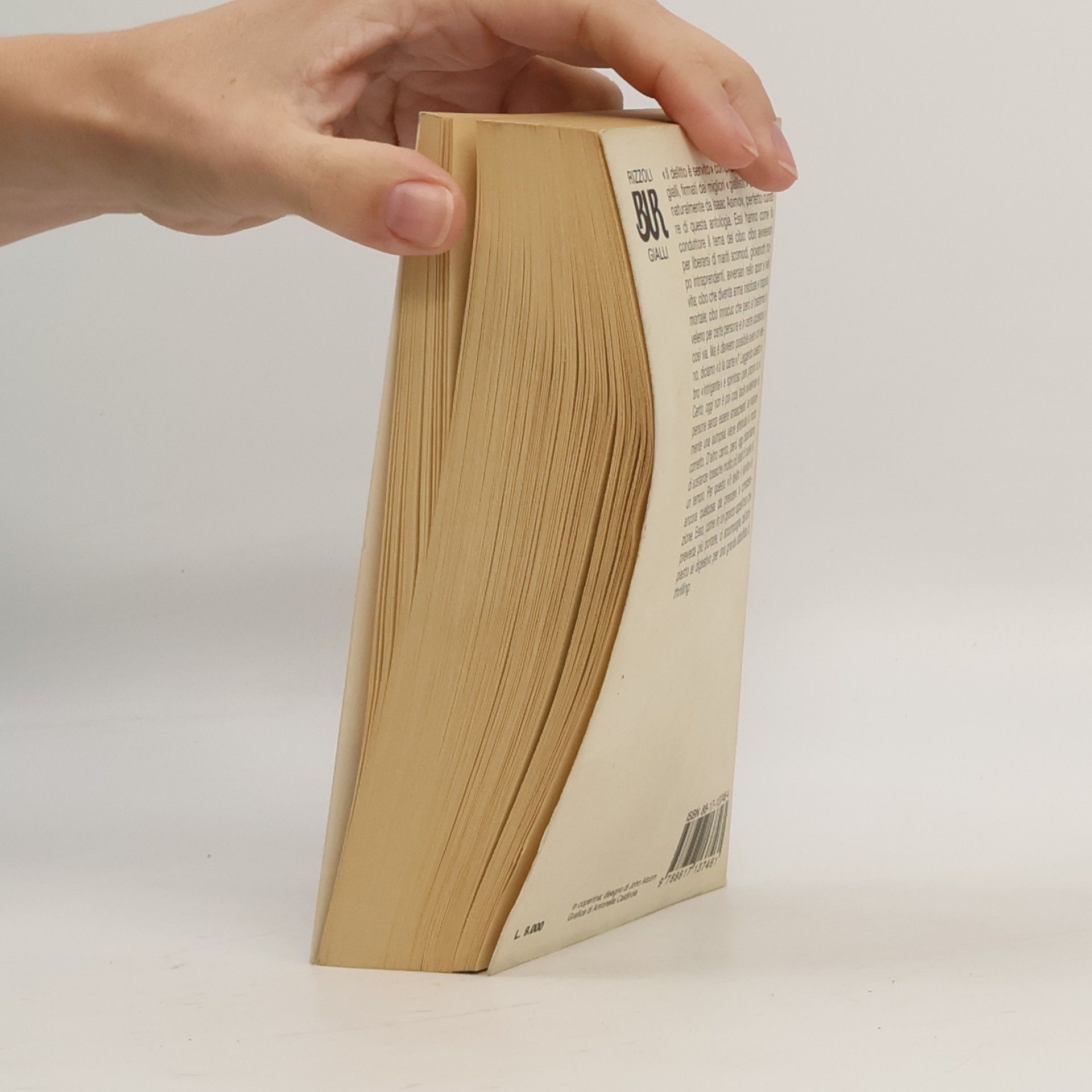 Isaac Asimov Biblioteca Universale Rizzoli - 746: Il delitto è servito