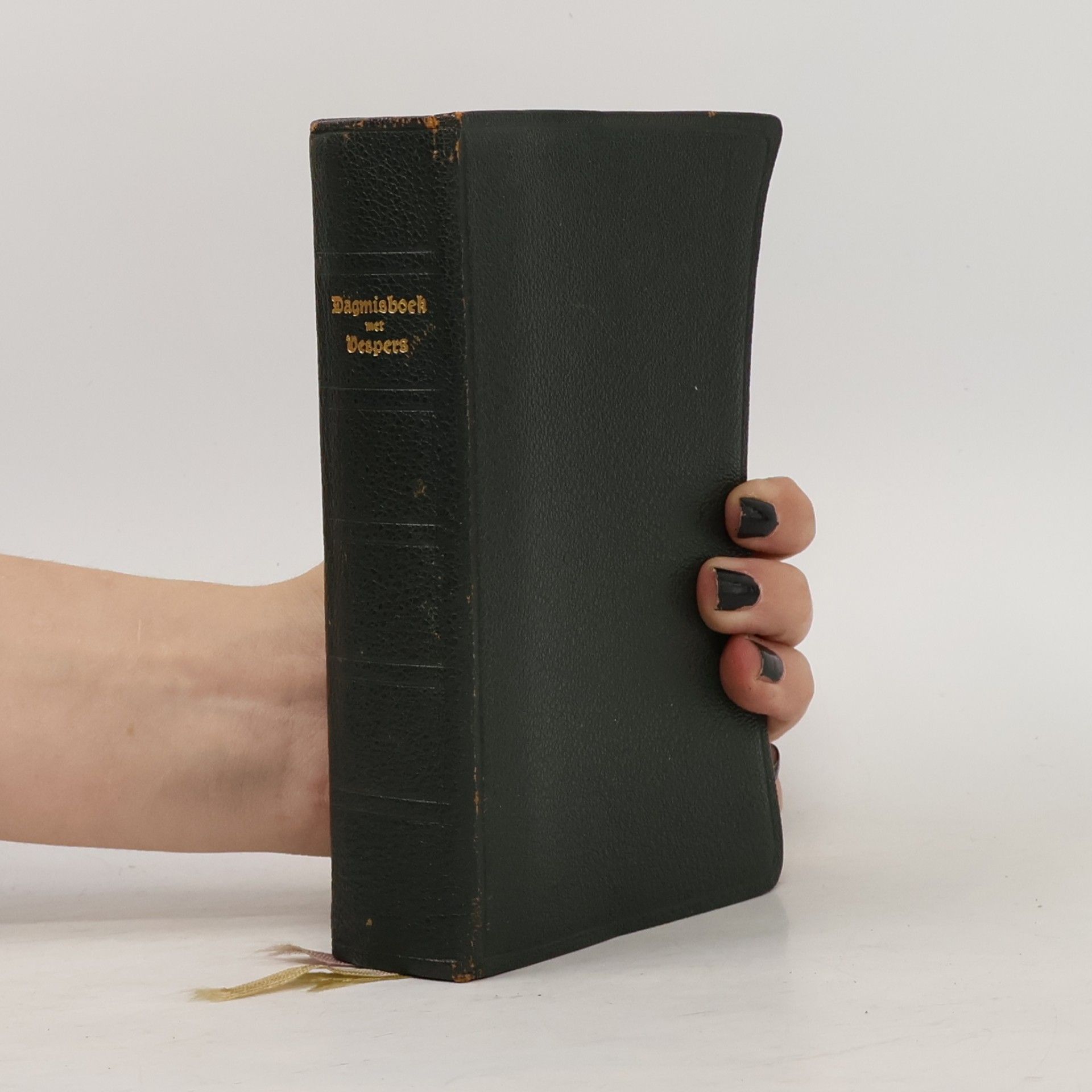 kolektiv Dagmisboek met Vespers