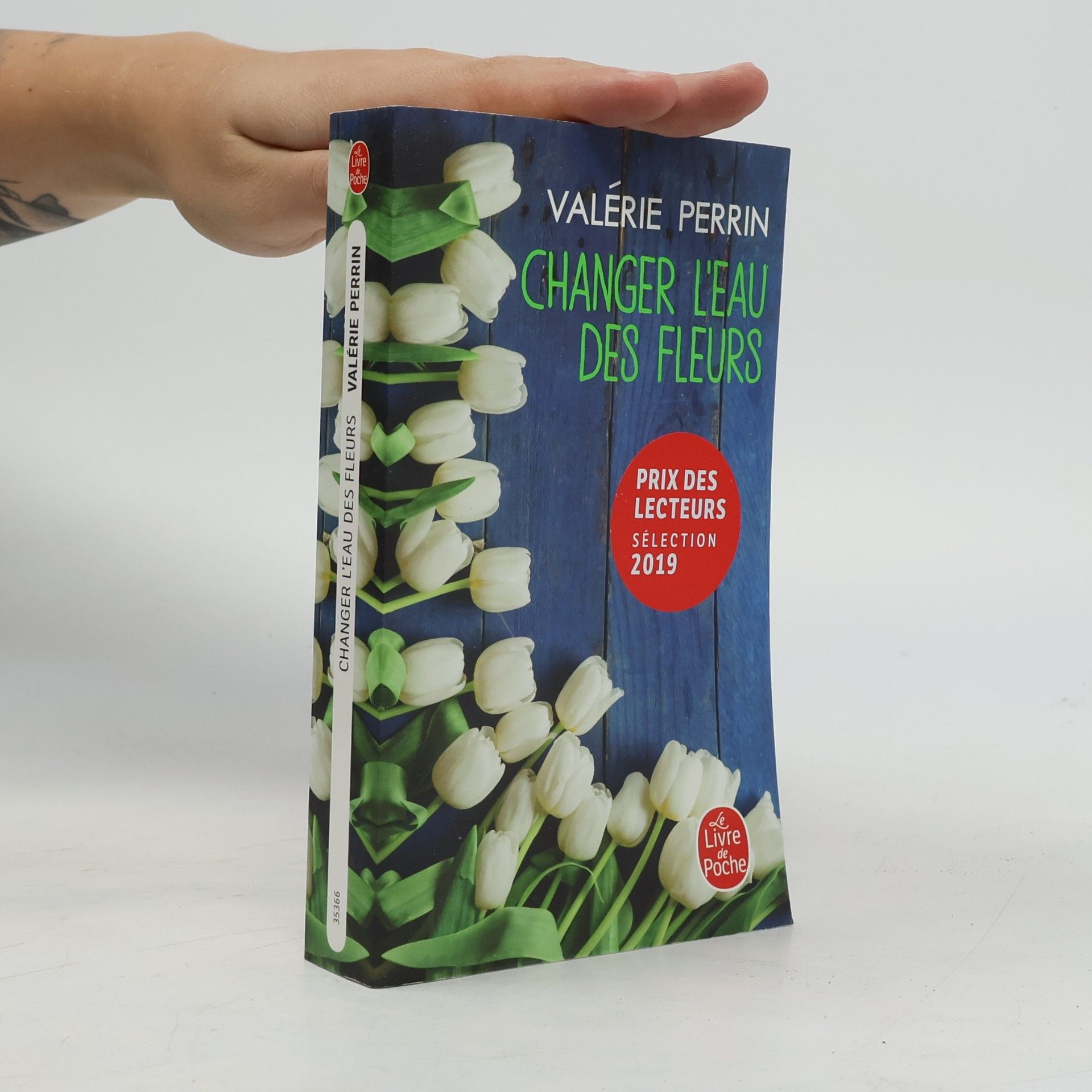 Valérie Perrin Changer l'eau des fleurs
