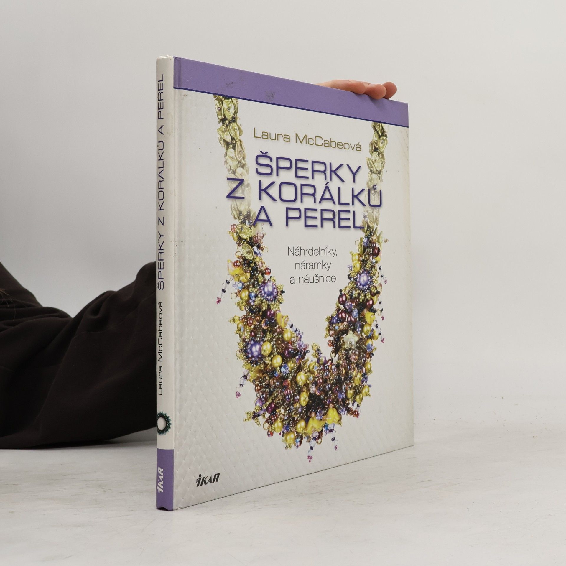 Laura McCabe Šperky z korálků a perel