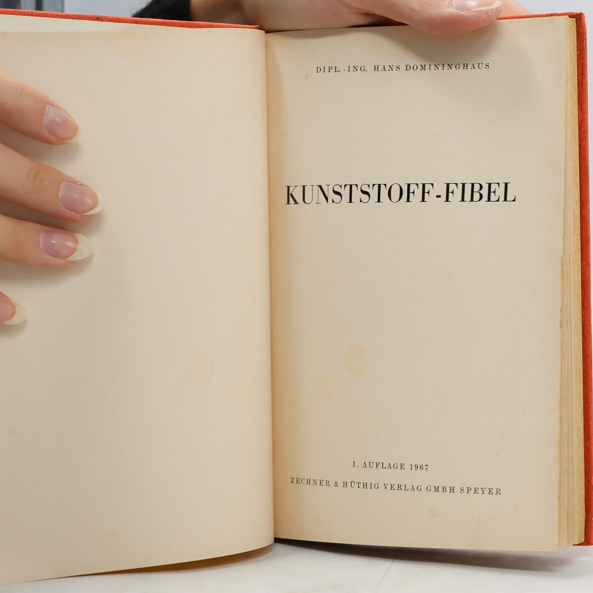 H. Domininghaus Allgemeine Kunststoff-Fibel