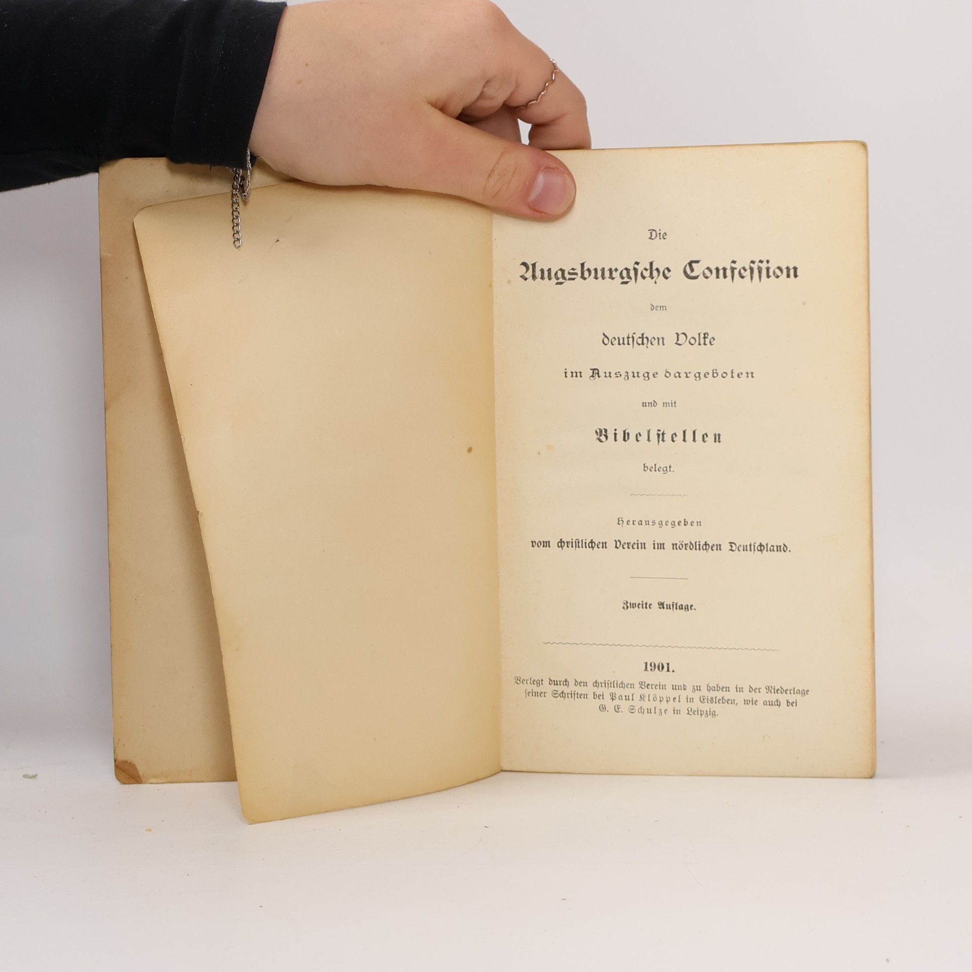 kolektiv Die Augsburgsche Confession dem deutschen Volfe im Auszuge dargeboten und mit Bibelstellen belegt