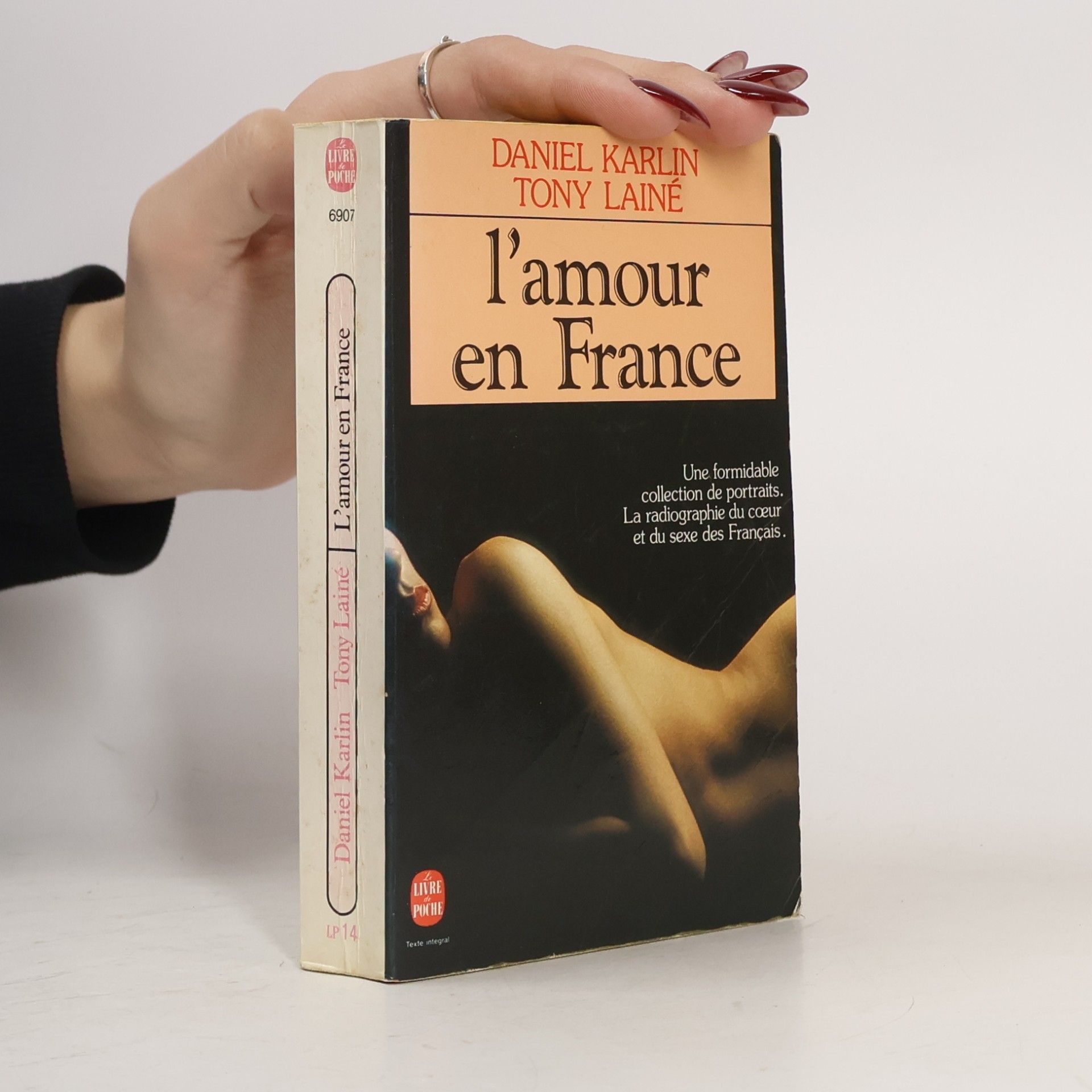 Livre de Poche - 14: L'amour en France - Texte intégral