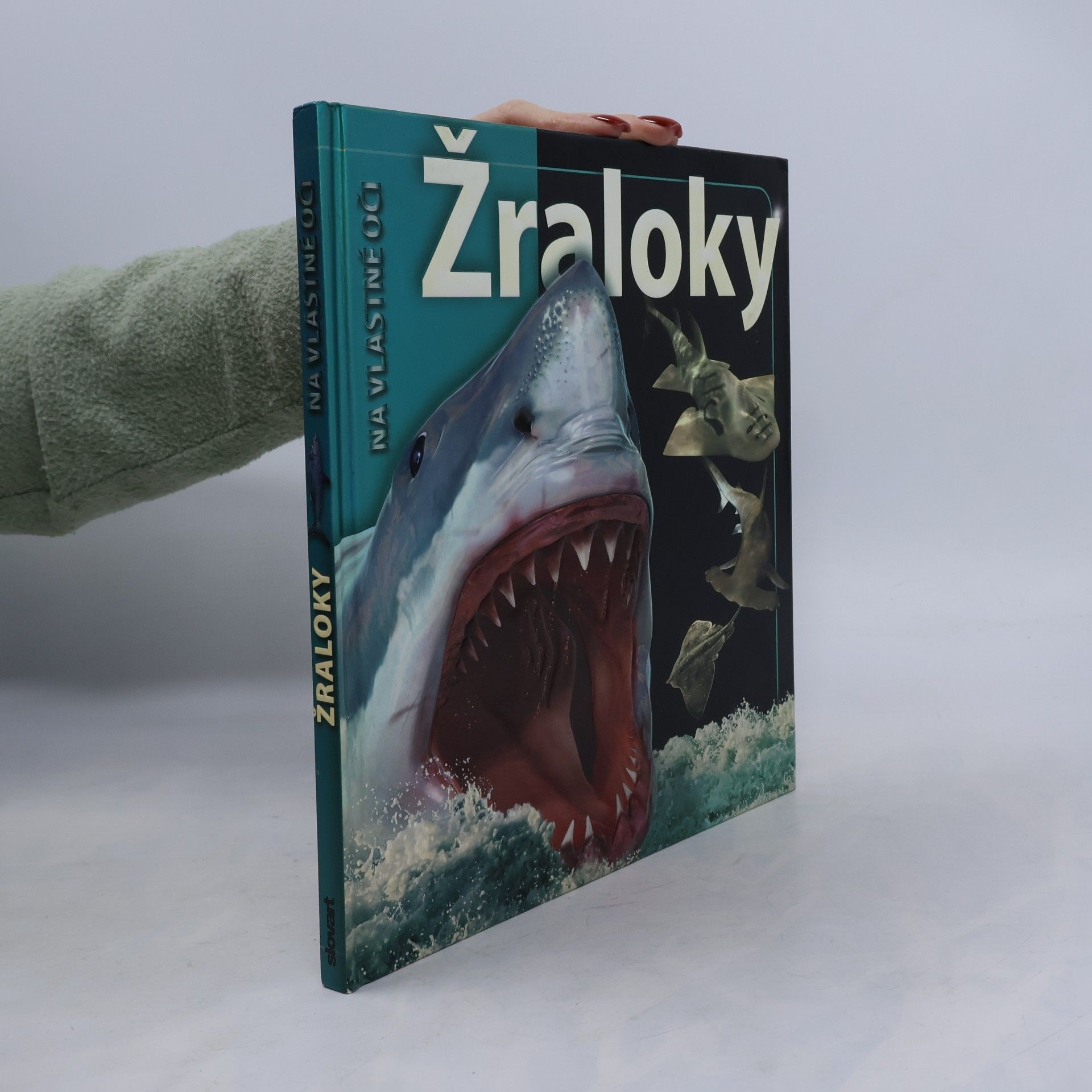 Kolektív autorov Žraloky