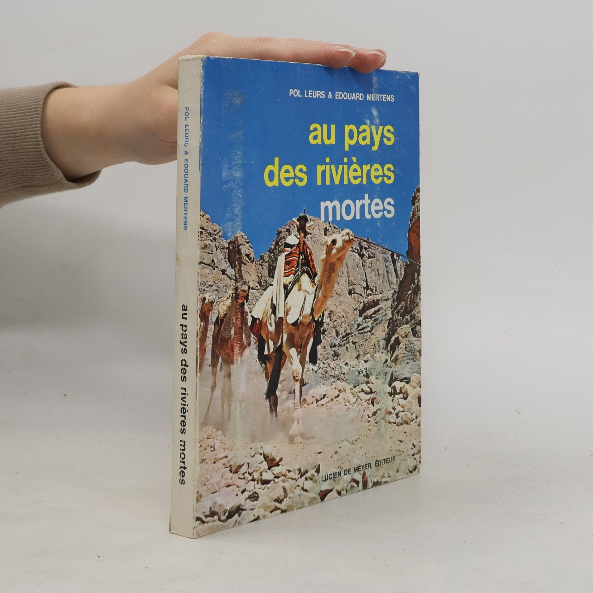 Au pays des rivières mortes
