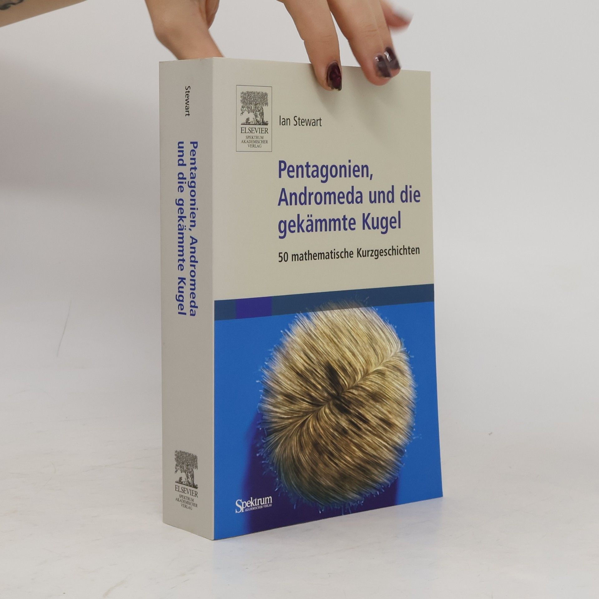 Pentagonien, Andromeda und die gekämmte Kugel