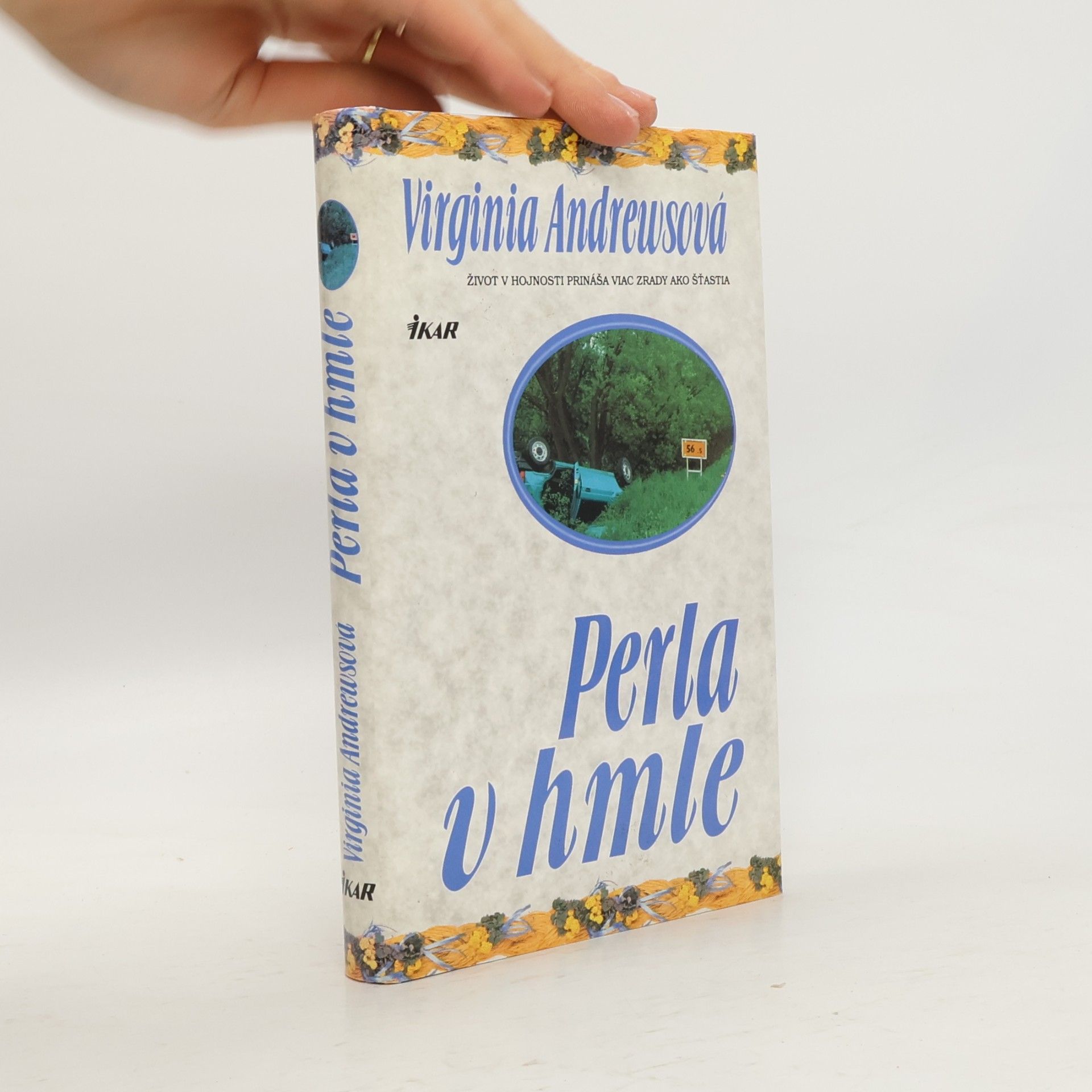 Perla v hmle