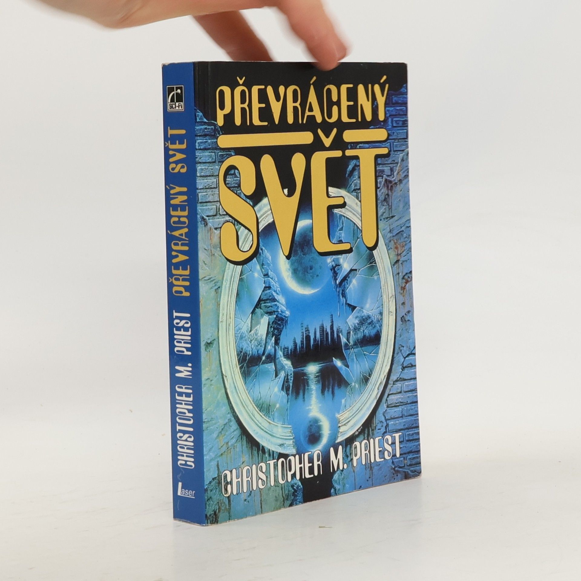 Christopher Priest Převrácený svět