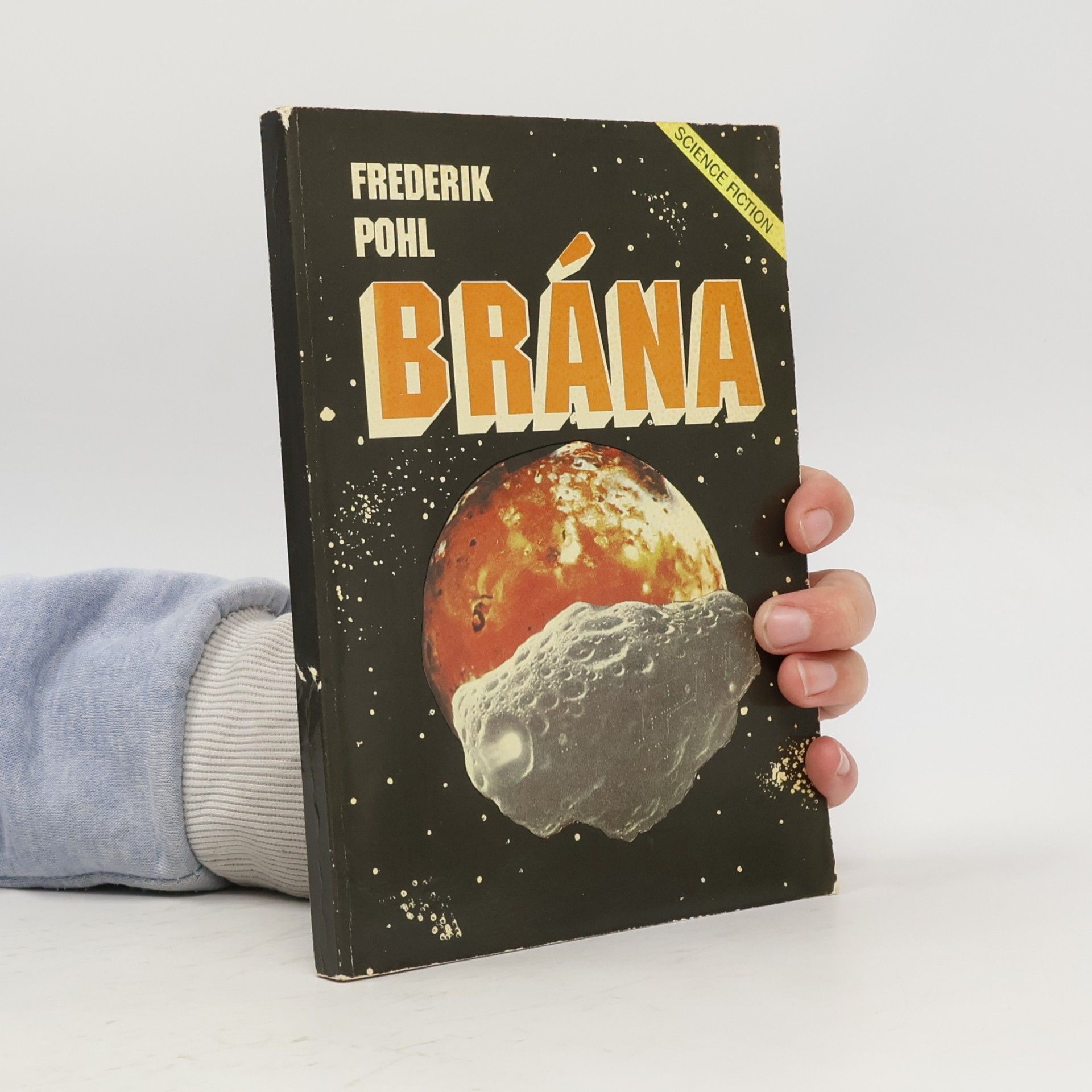 Brána
