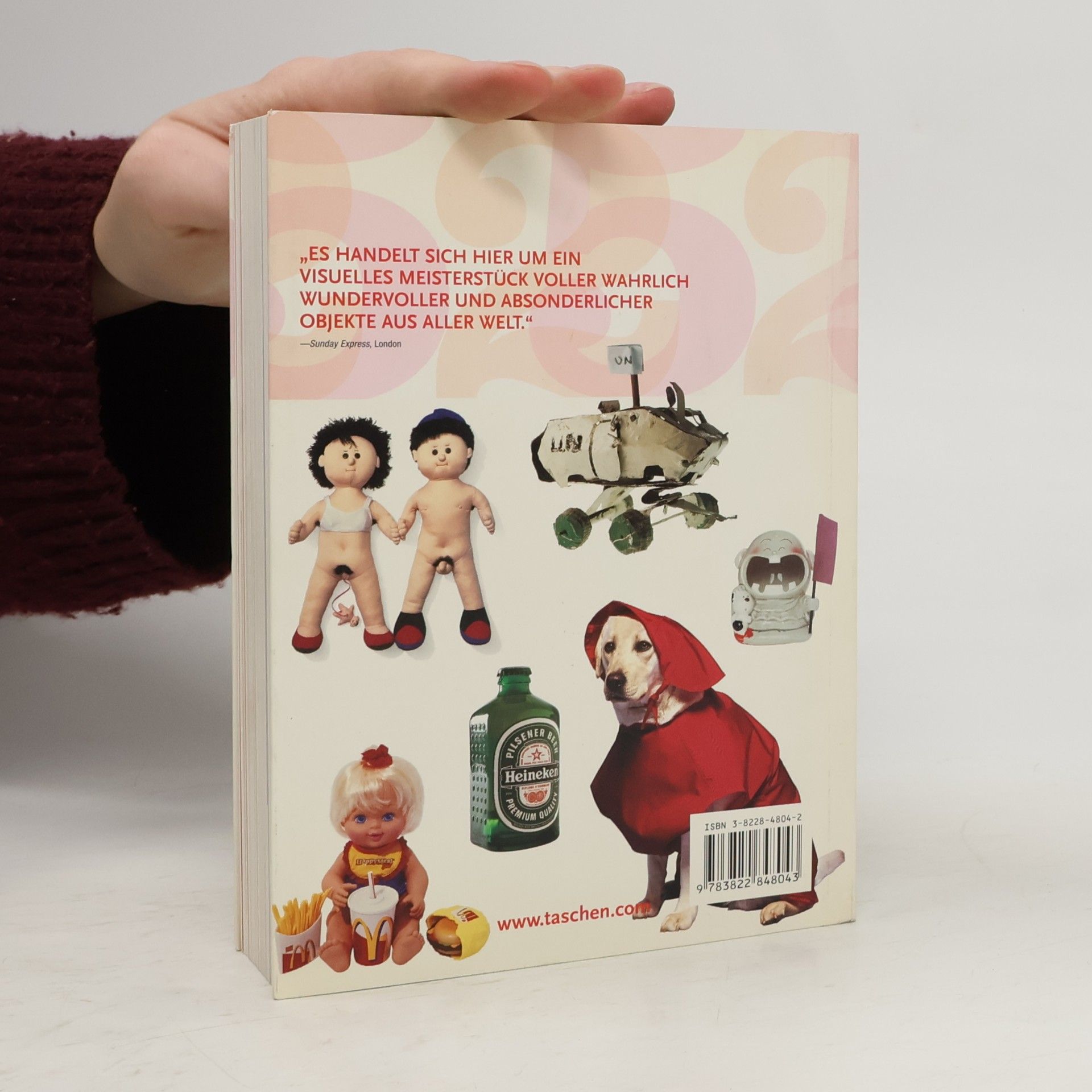 Karen Gerhards 1000 extra, ordinary objects