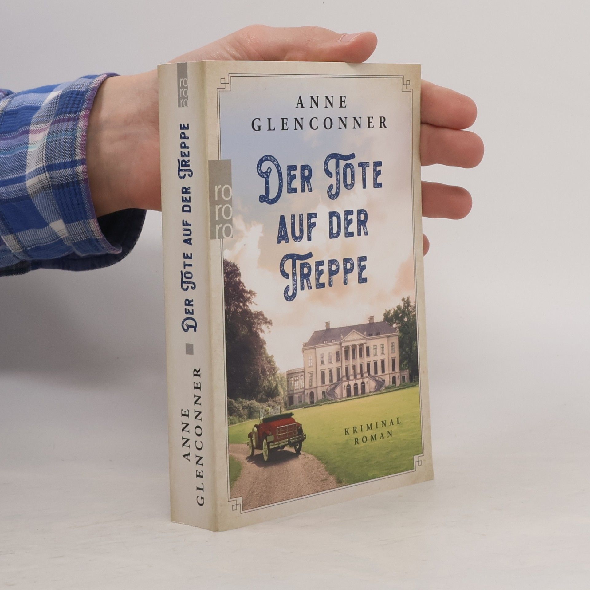 Der Tote auf der Treppe