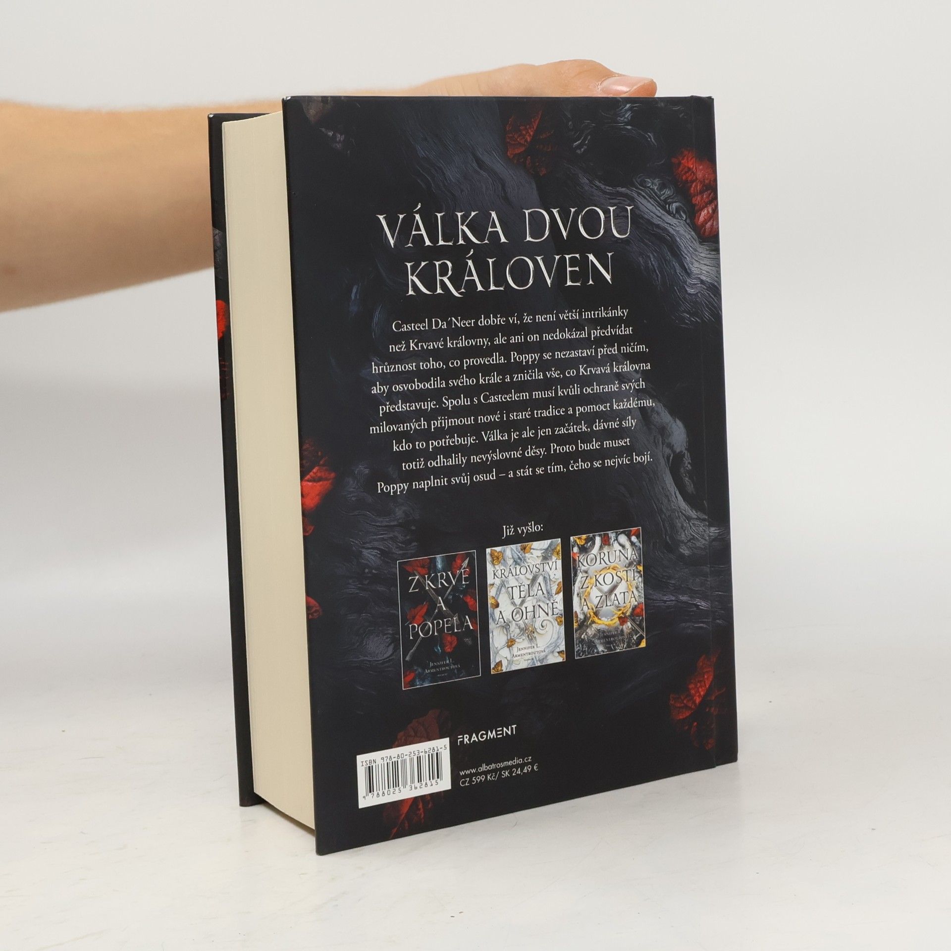 Jennifer L. Armentrout Válka dvou královen