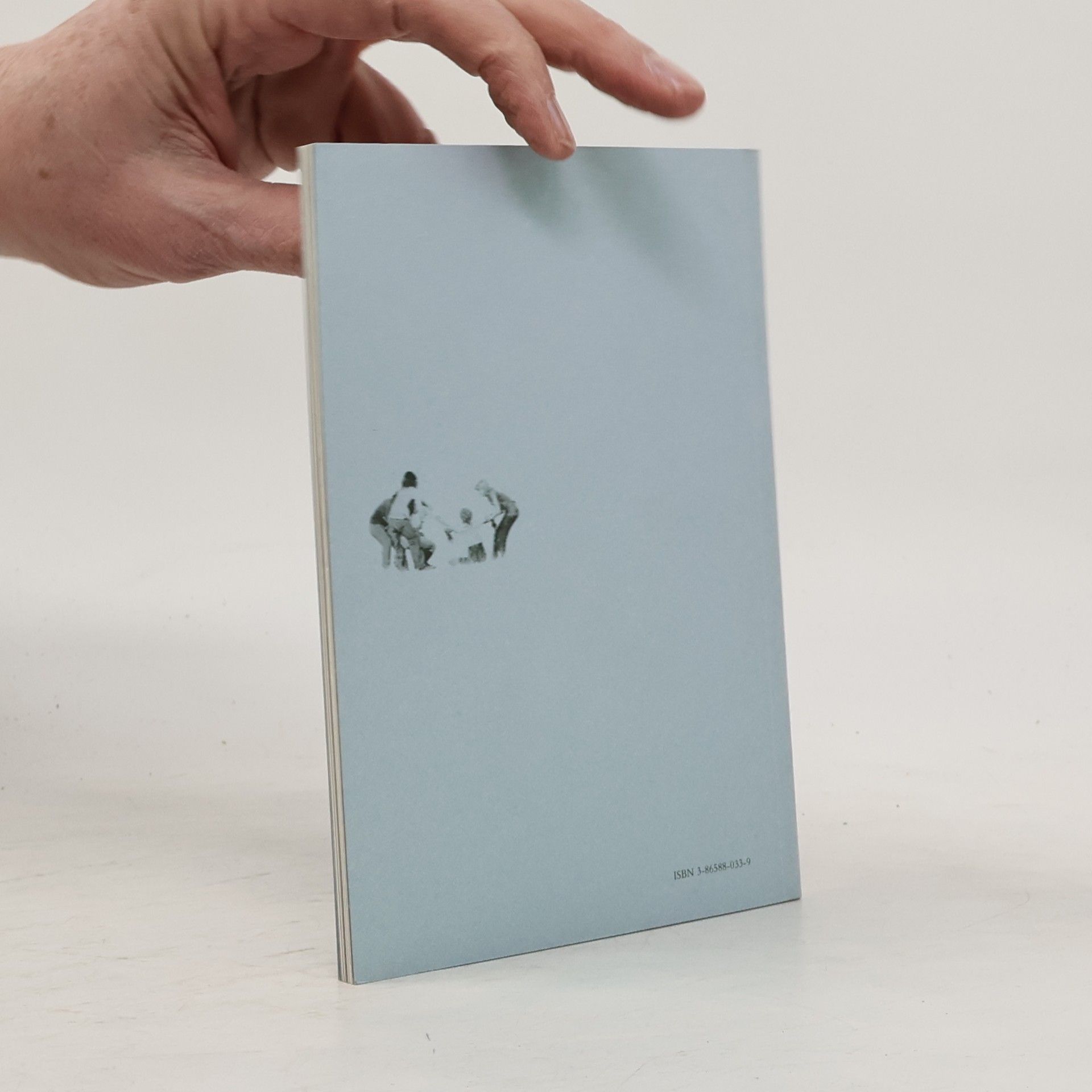 Andrea Bowers Magazin 4. M4 disjecta