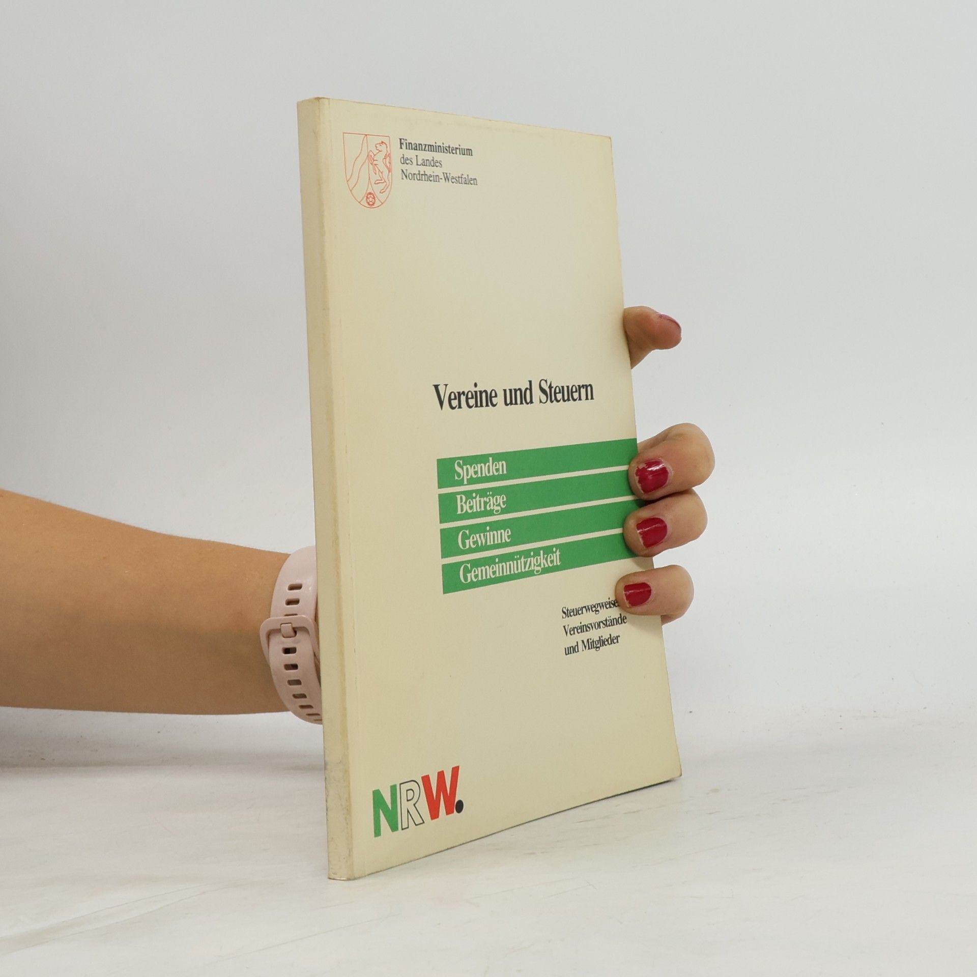 kolektiv Vereine und Steuern
