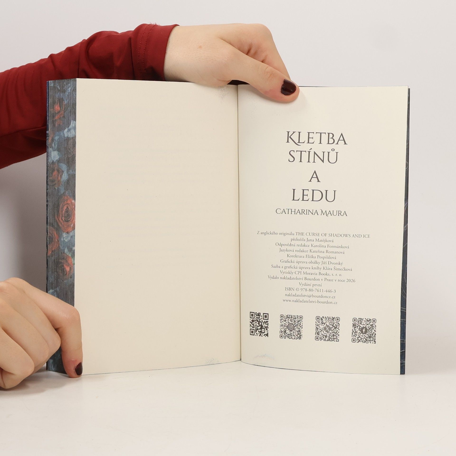 Catharina Maura Kletba stínů a ledu