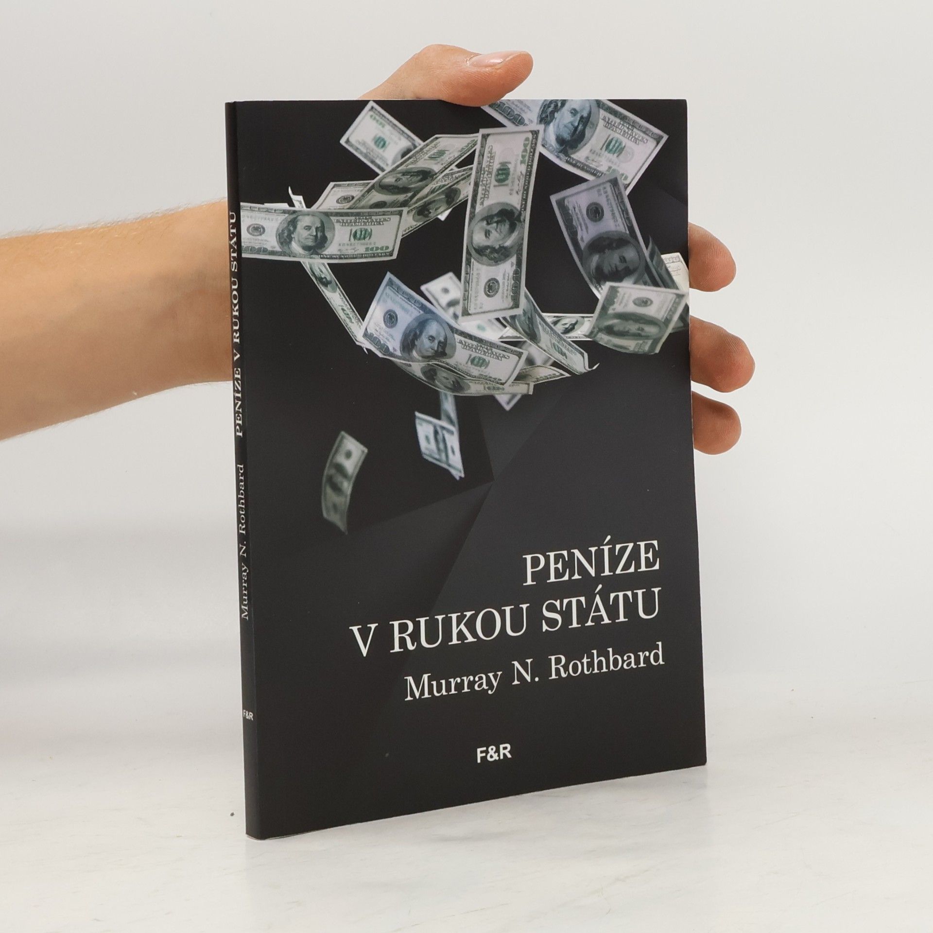 Peníze v rukou státu