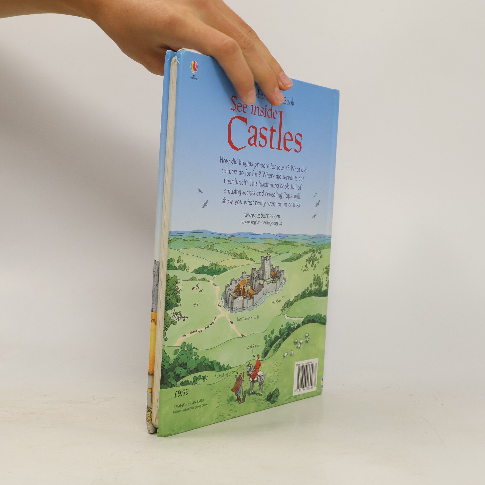 Katie Daynes See Inside Castles