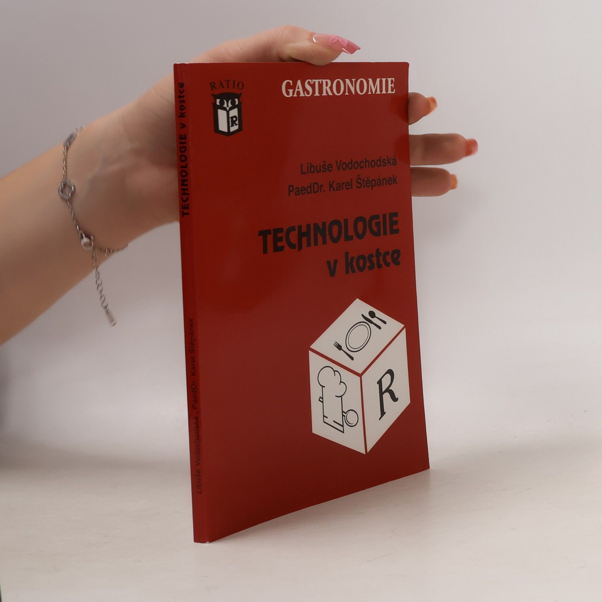 Technologie v kostce