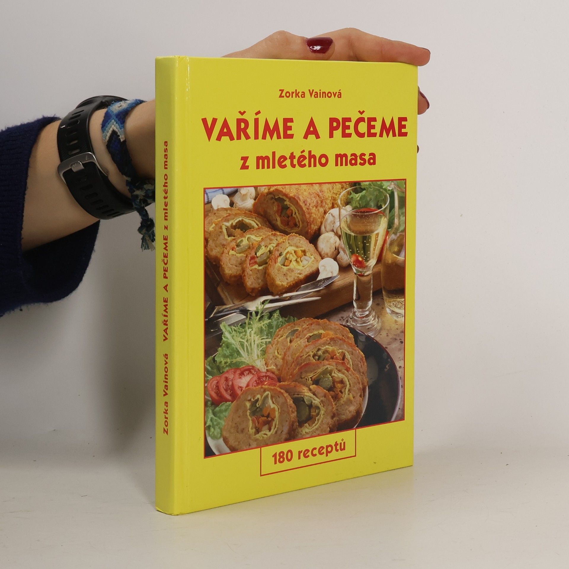 Vaříme a pečeme z mletého masa