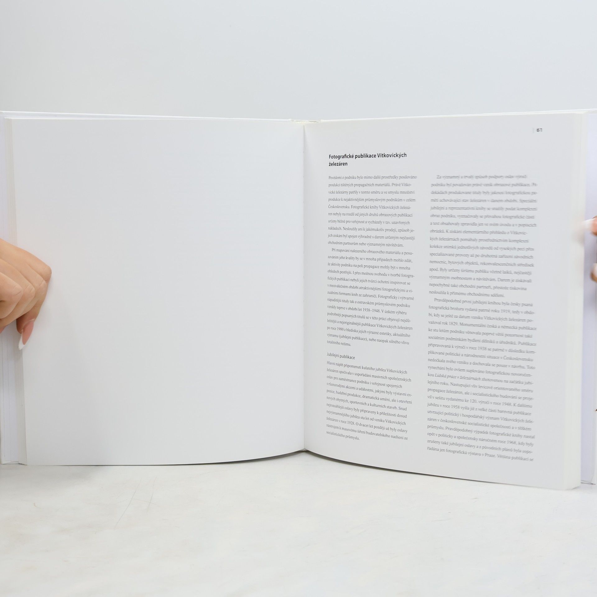 Ondřej Durczak Fotografické publikace Vítkovických železáren = Photographic publications of Vítkovice steelworks = Fotografische Publikationen der Witkowitzer Eisenwerke