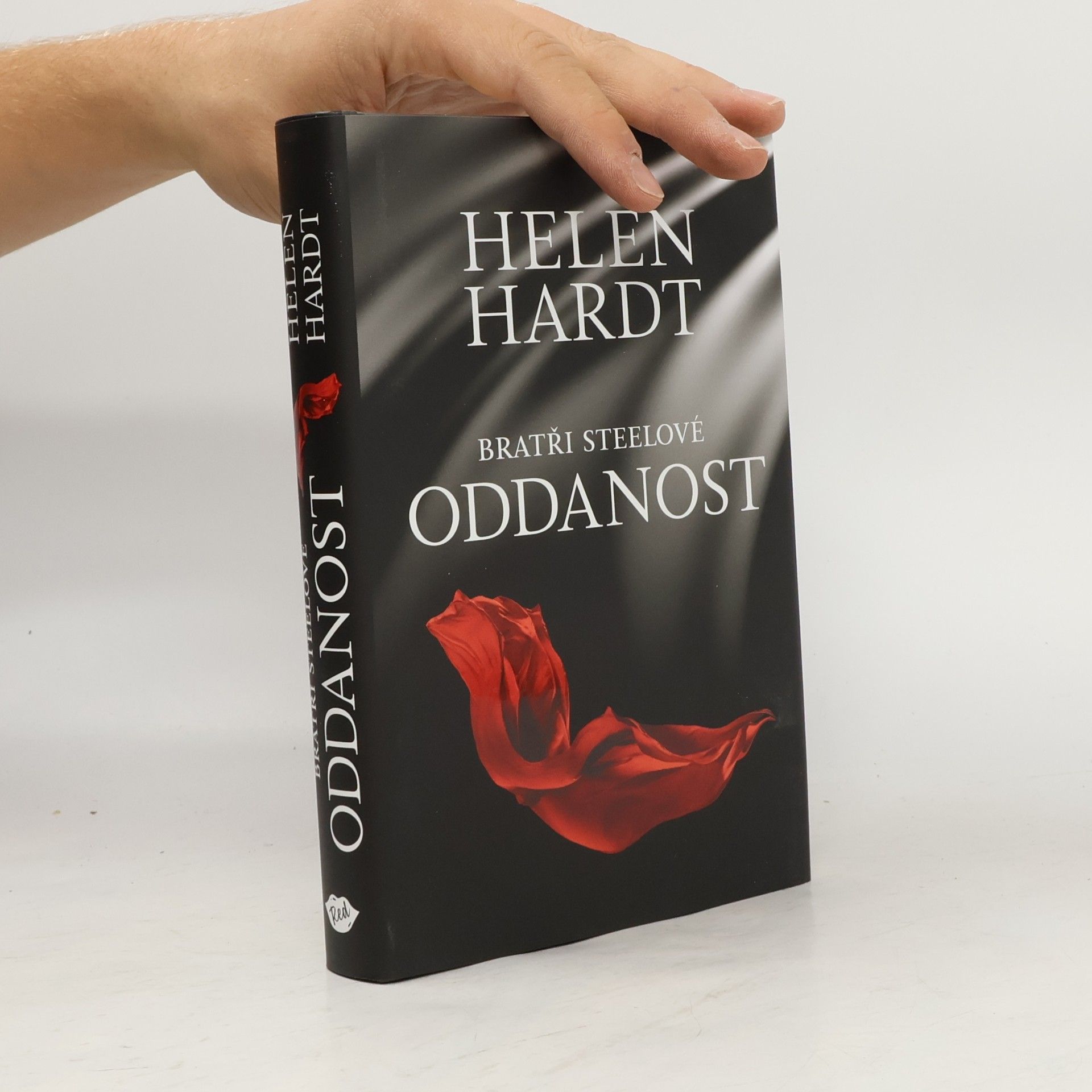 Helen Hardt Bratři Steelové. Oddanost