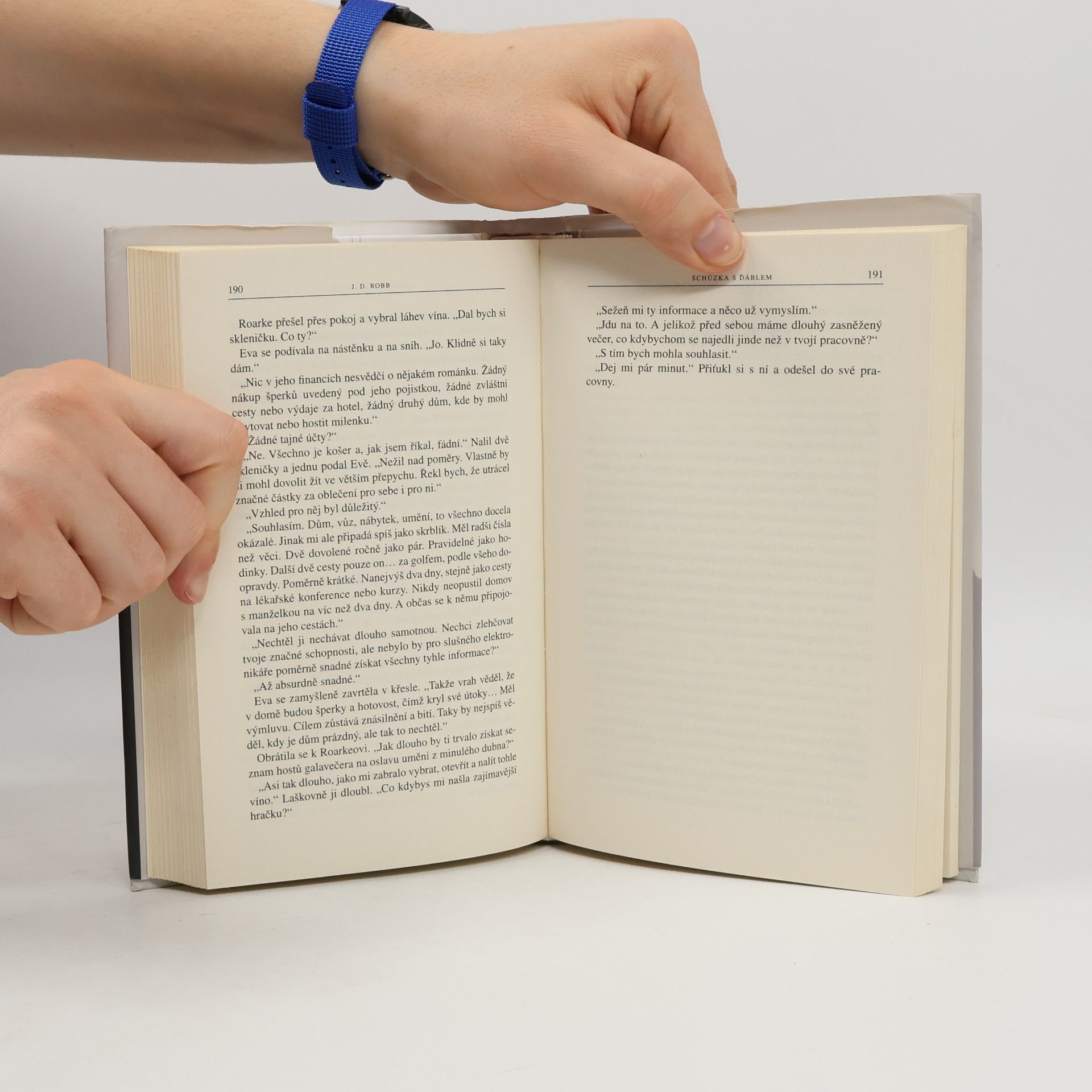 Nora Roberts Schůzka s ďáblem