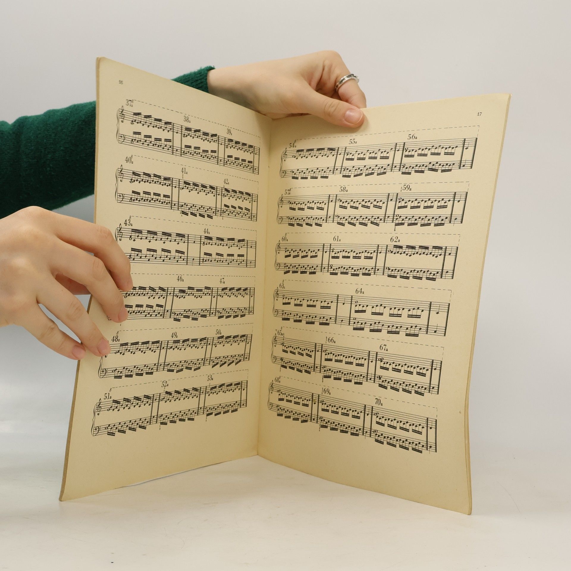 Schmitt Prípravné prstové cvičenia Op.16